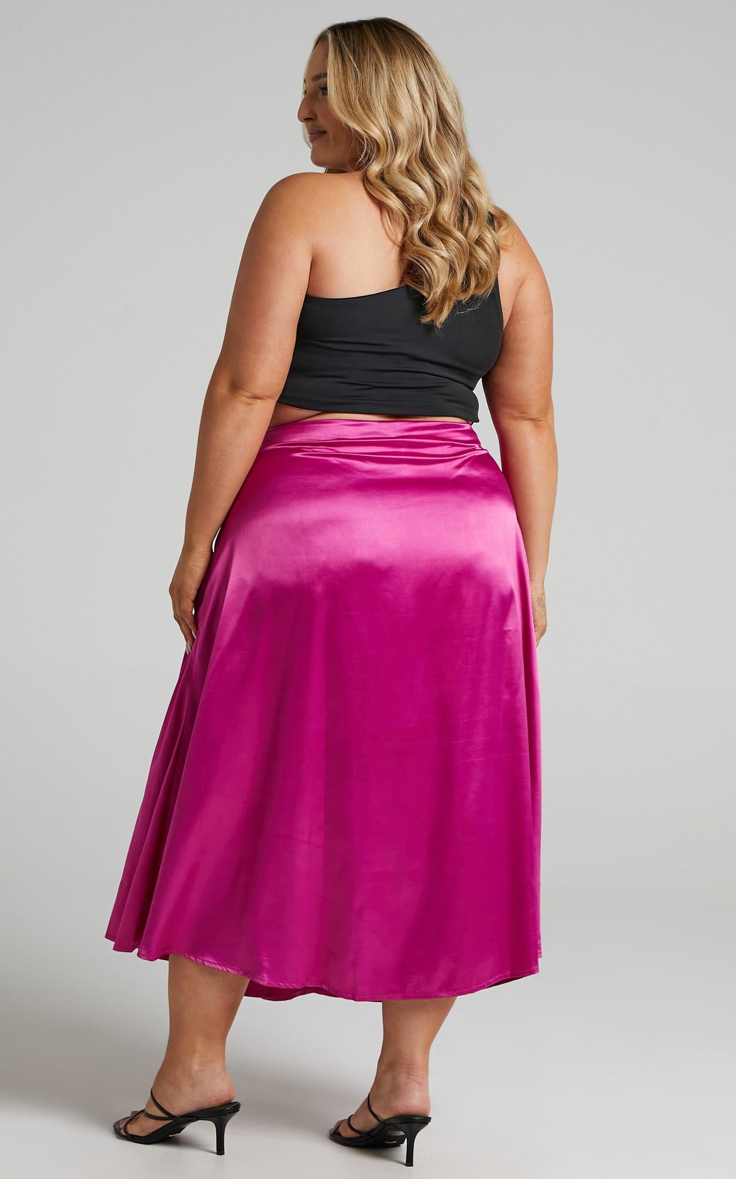 Eowyn Skirt in Pink Satin