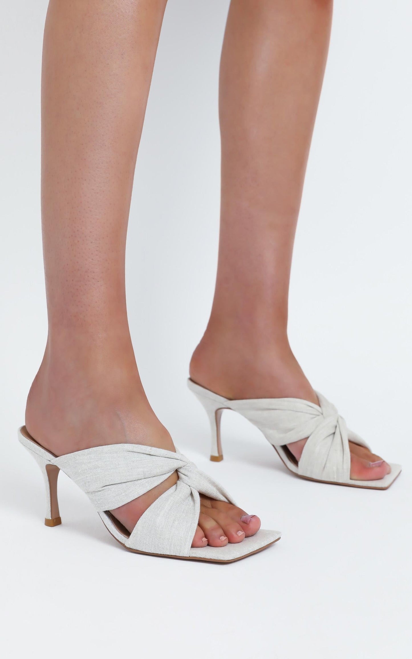Alias Mae - Flo Heel in Natural Linen