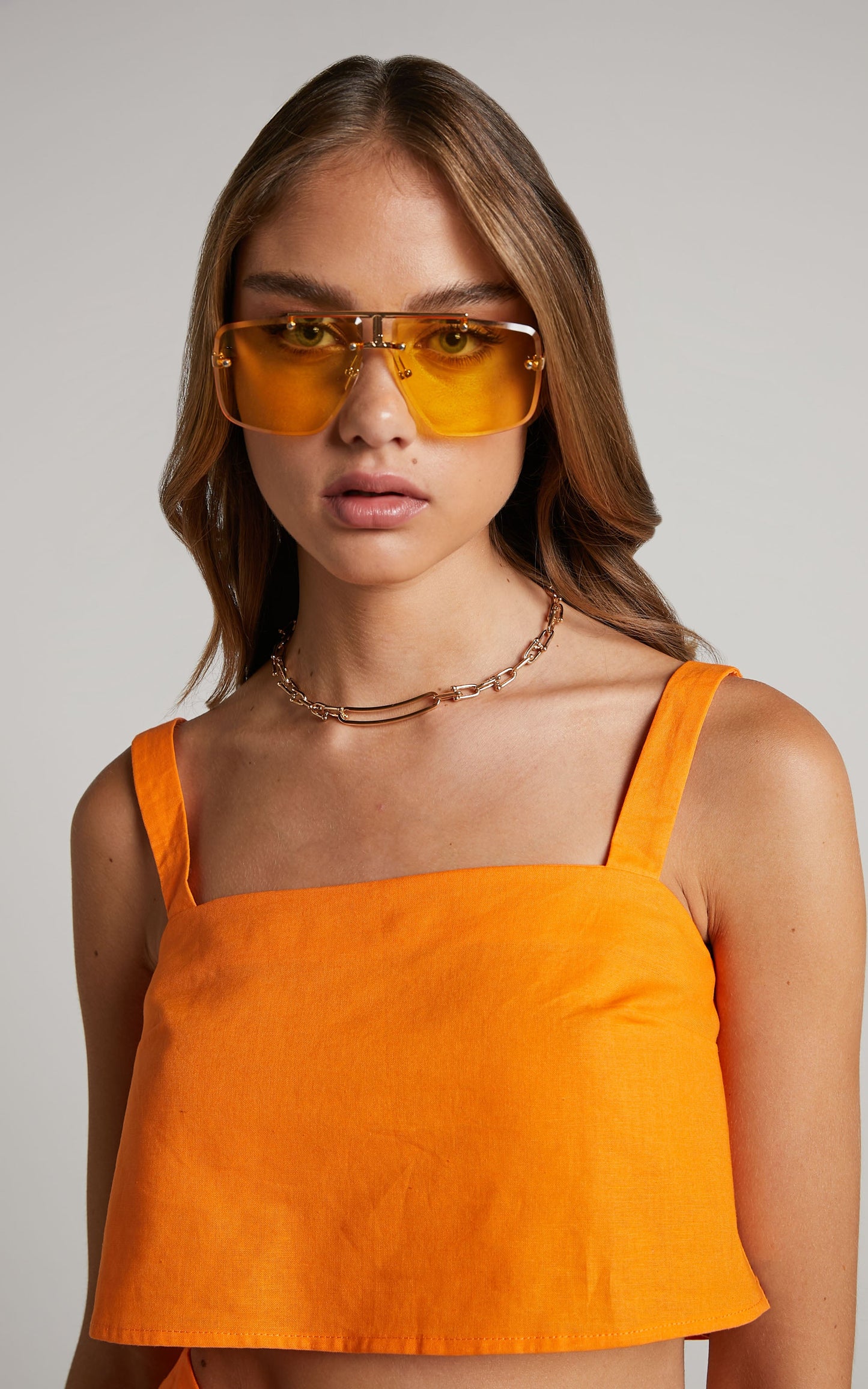 Mileena Sunglasses - Rimless Tinted Retro Aviator Sunglasses in Yellow
