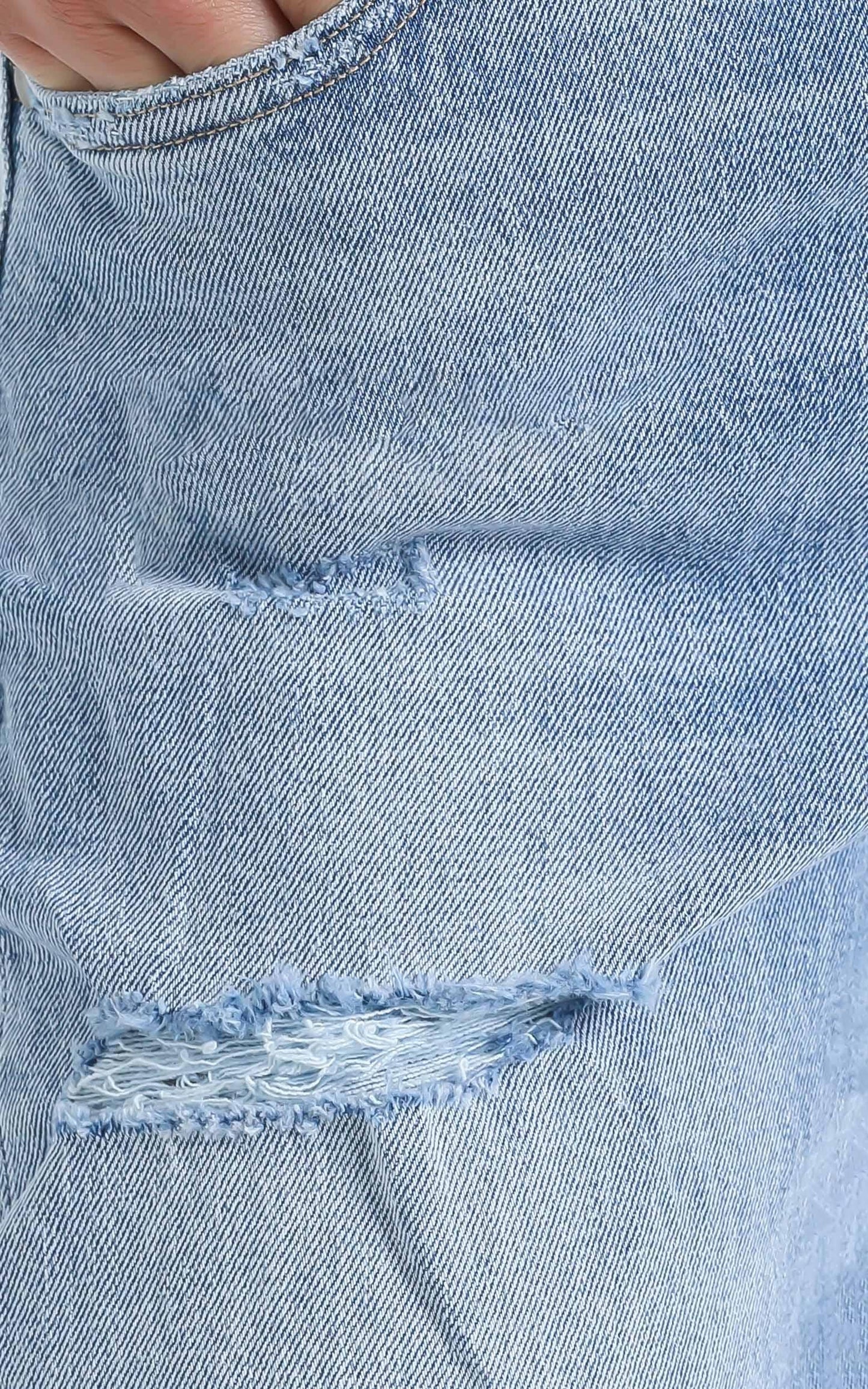 Neuw - Stella Tapered Rip Jean in Matrix