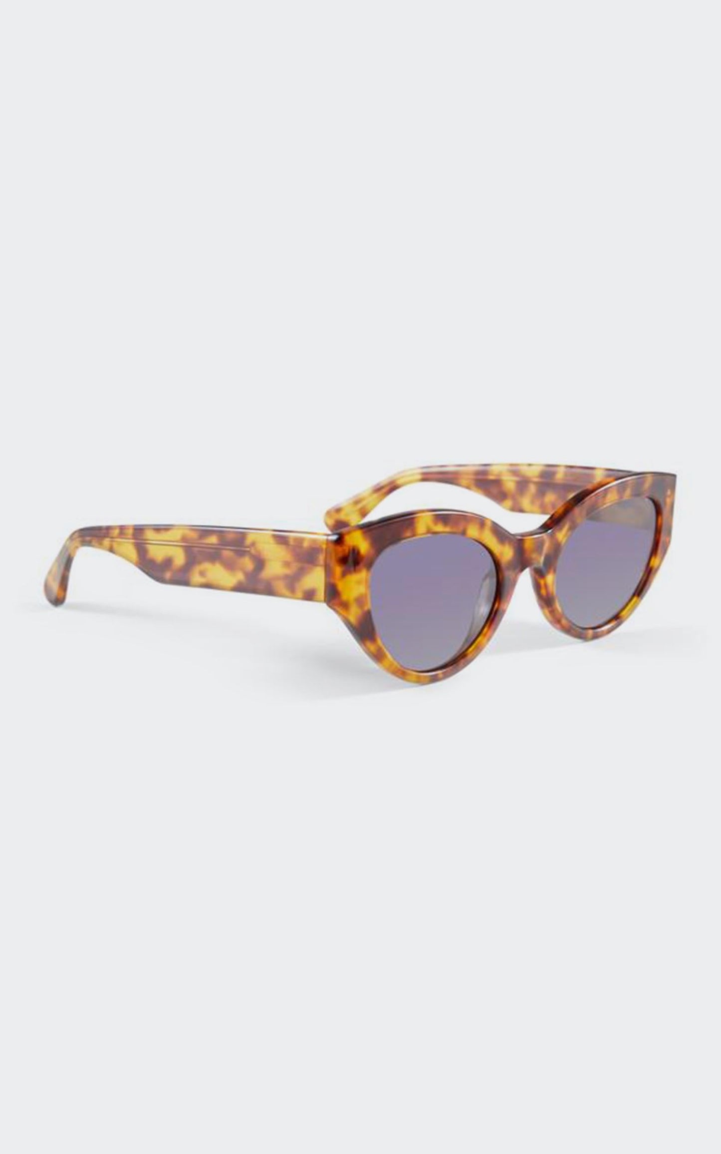 Luv Lou - The Dillon Sunglasses in Tort