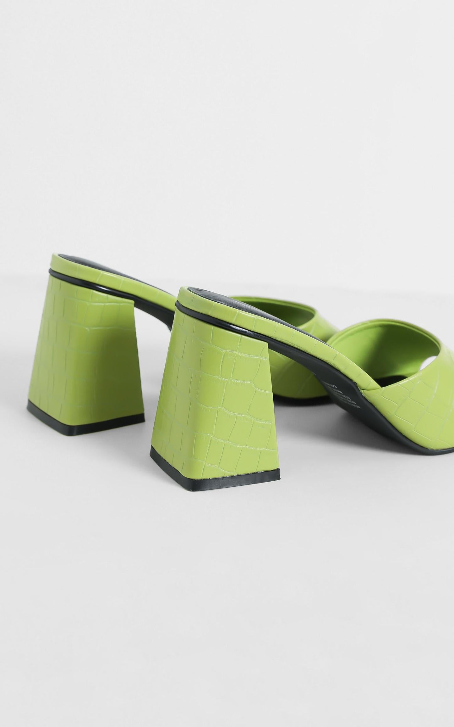 Therapy - Colina Heels in Lime Green