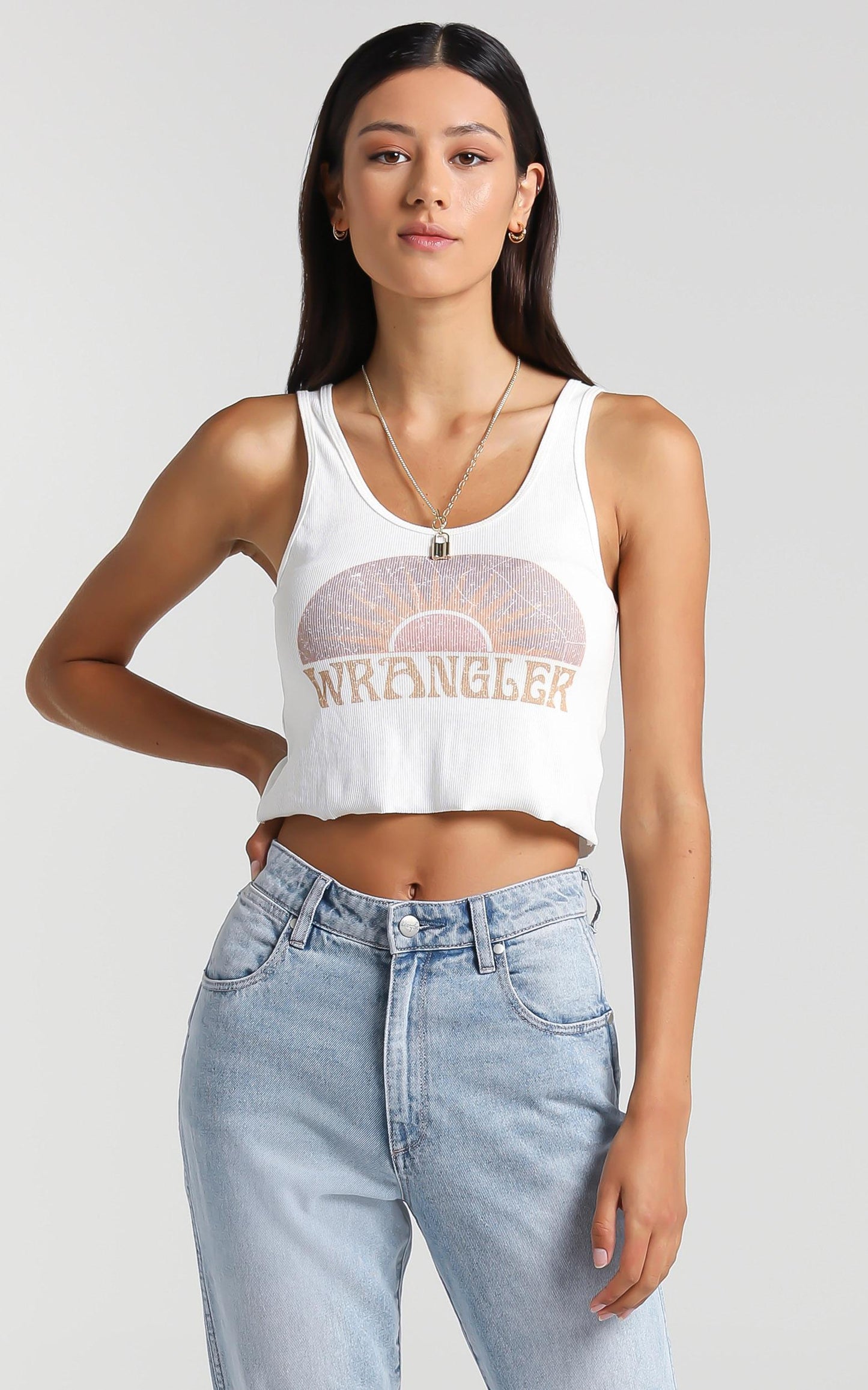Wrangler - Our Friends Tank in Vintage White