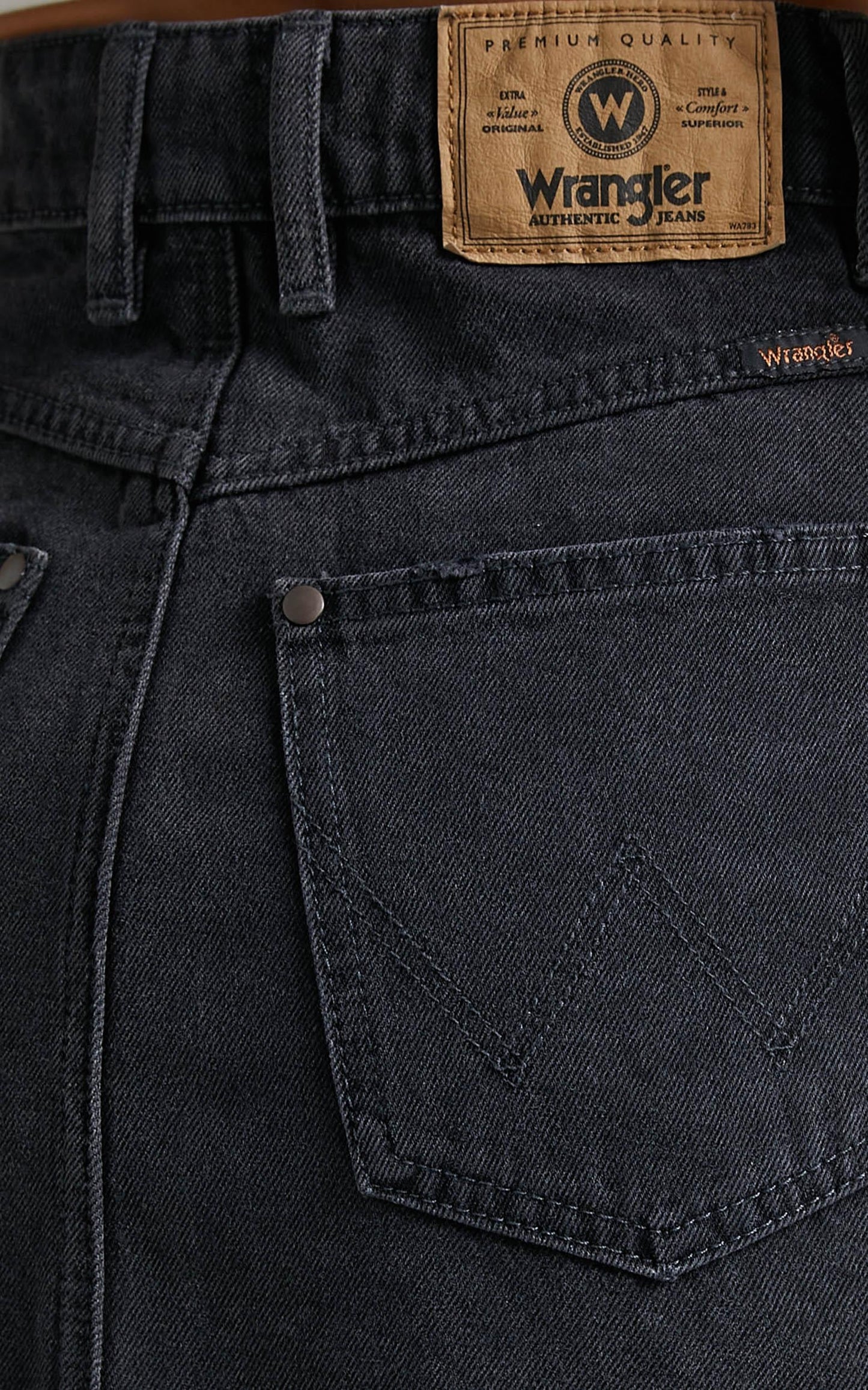 Wrangler - Hi Repair Mini Denim Skirt in Moonshadow