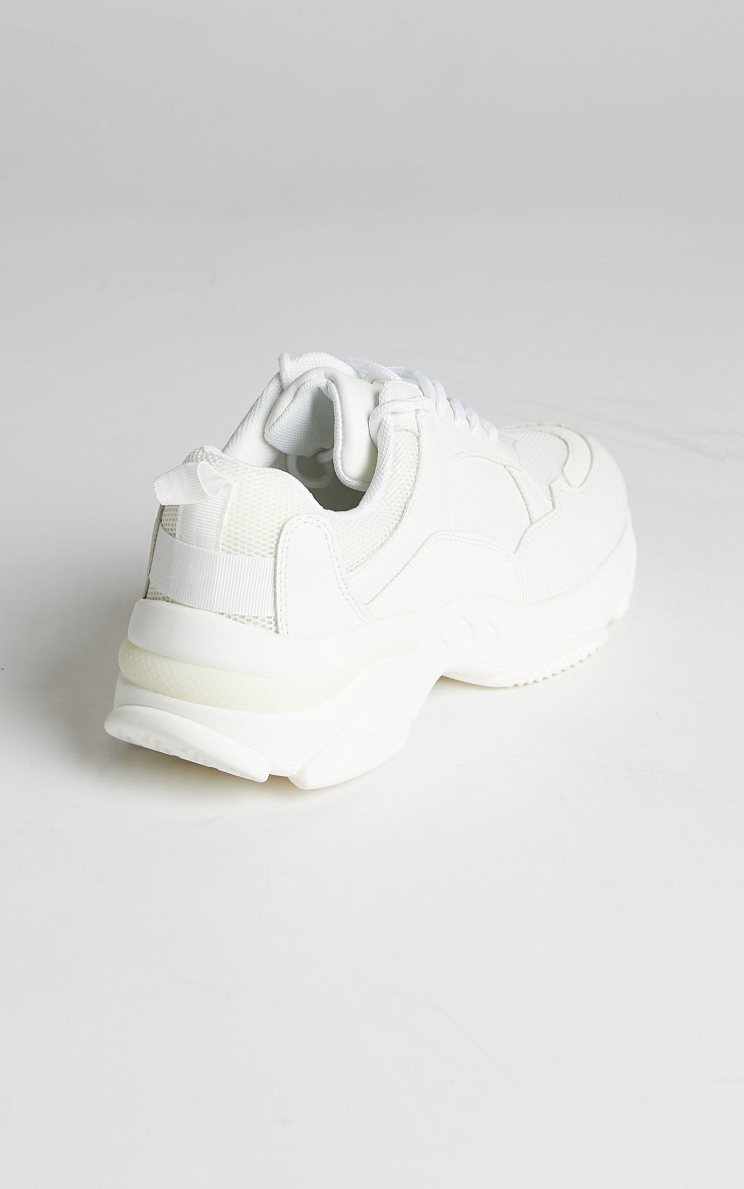 Billini - Stassi Sneakers in White