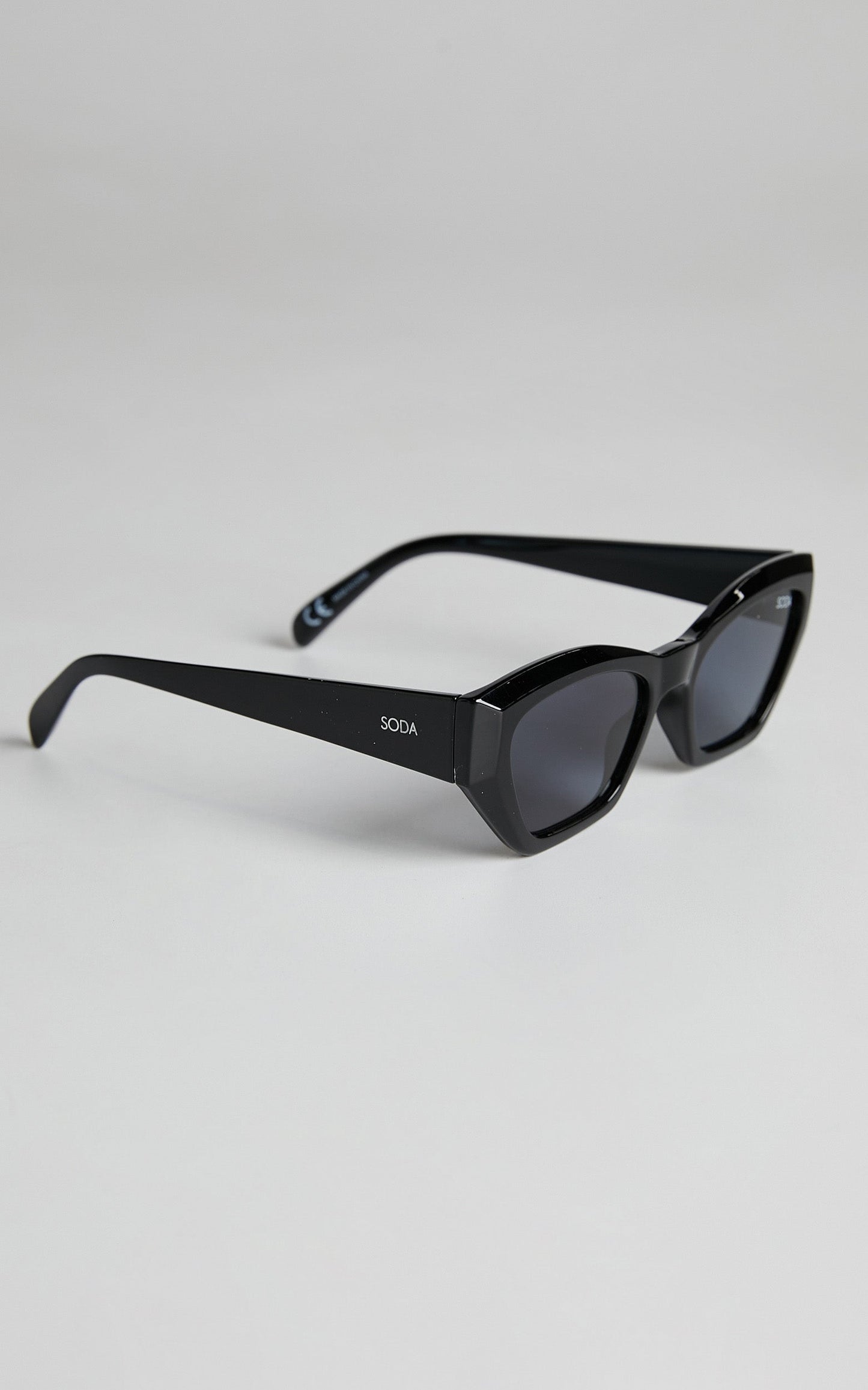 Soda Shades - Phoenix Sunglasses in Black