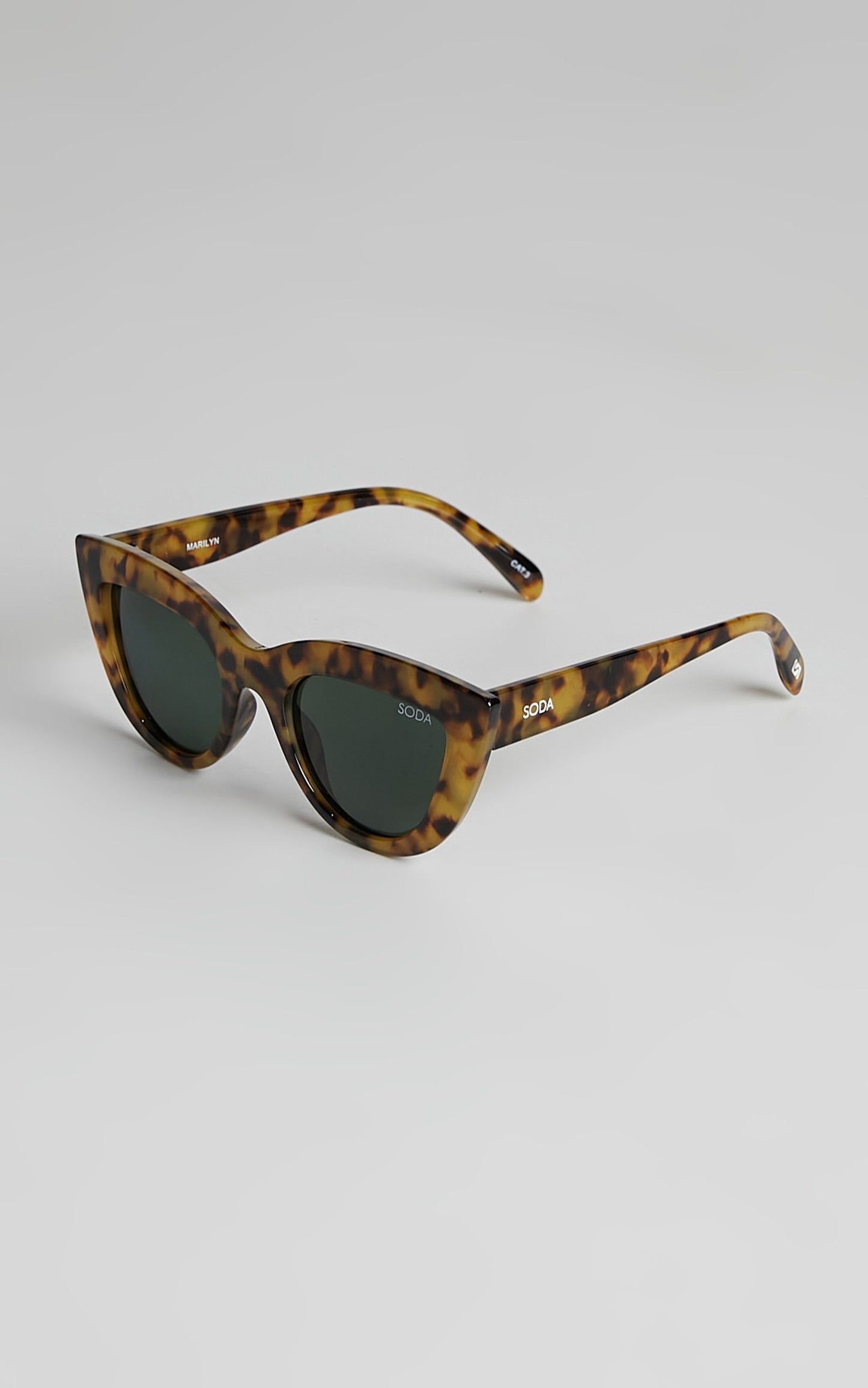 Soda Shades - Marilyn Sunglasses in Tort Light