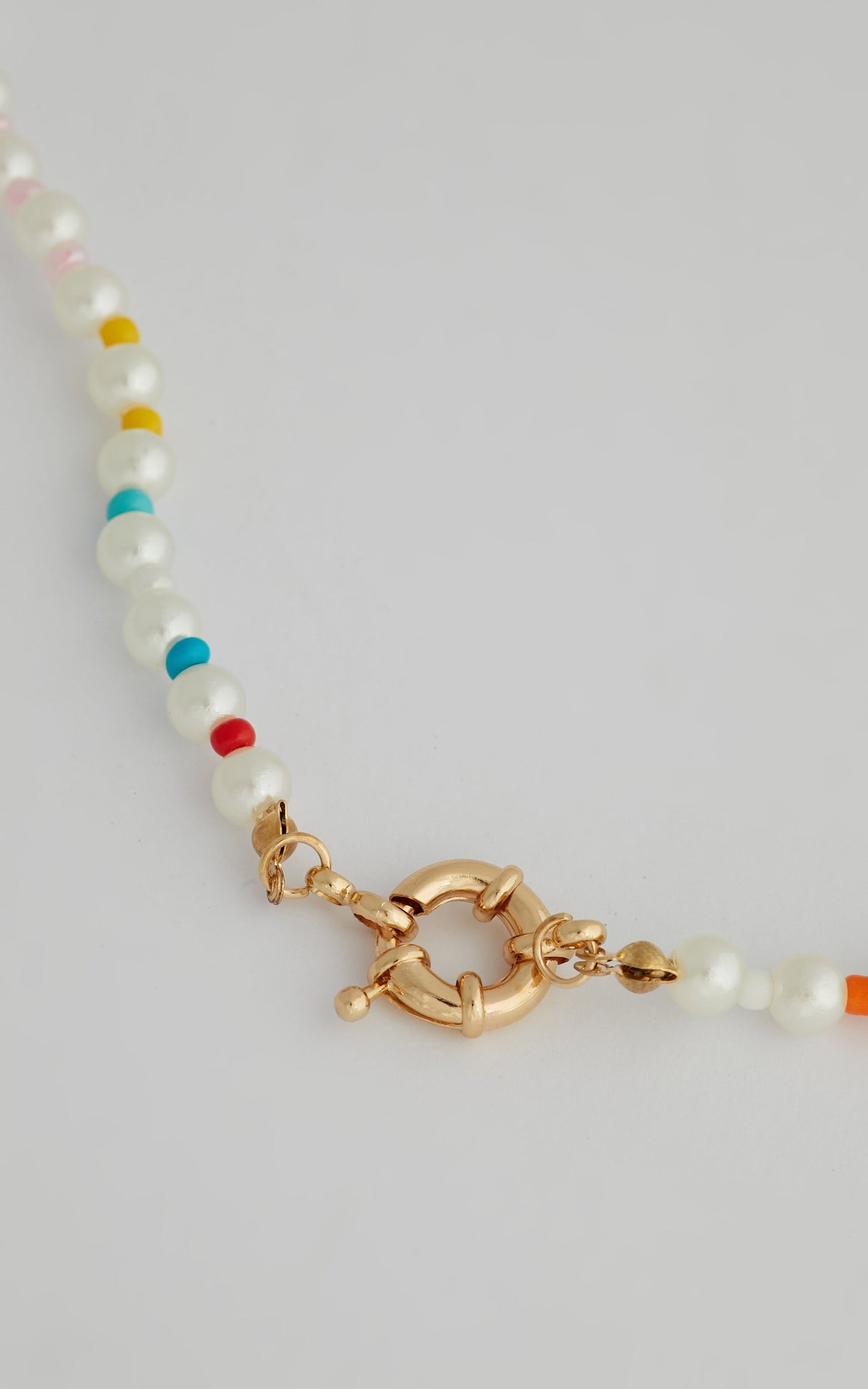 Jocelyn beaded necklace in Gold