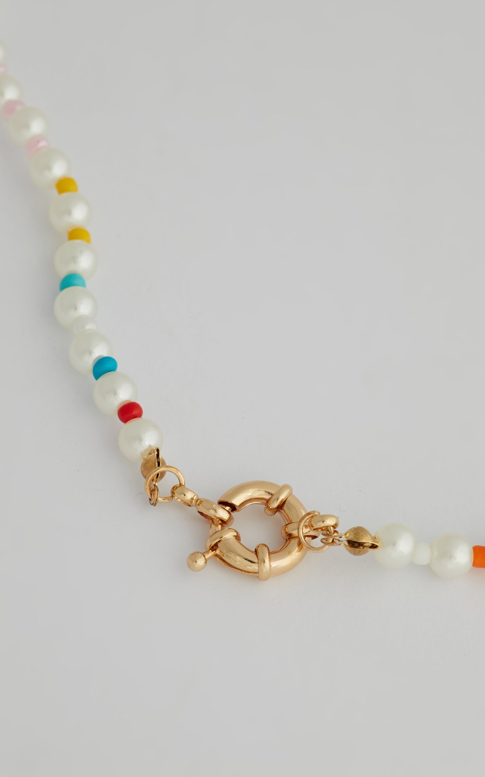 Jocelyn beaded necklace in Gold