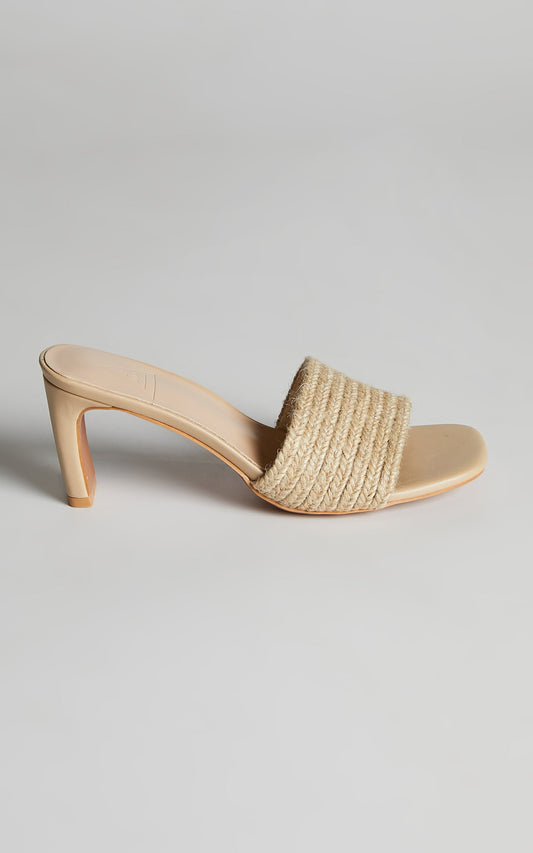 St Sana - Daphne Mules in Natural