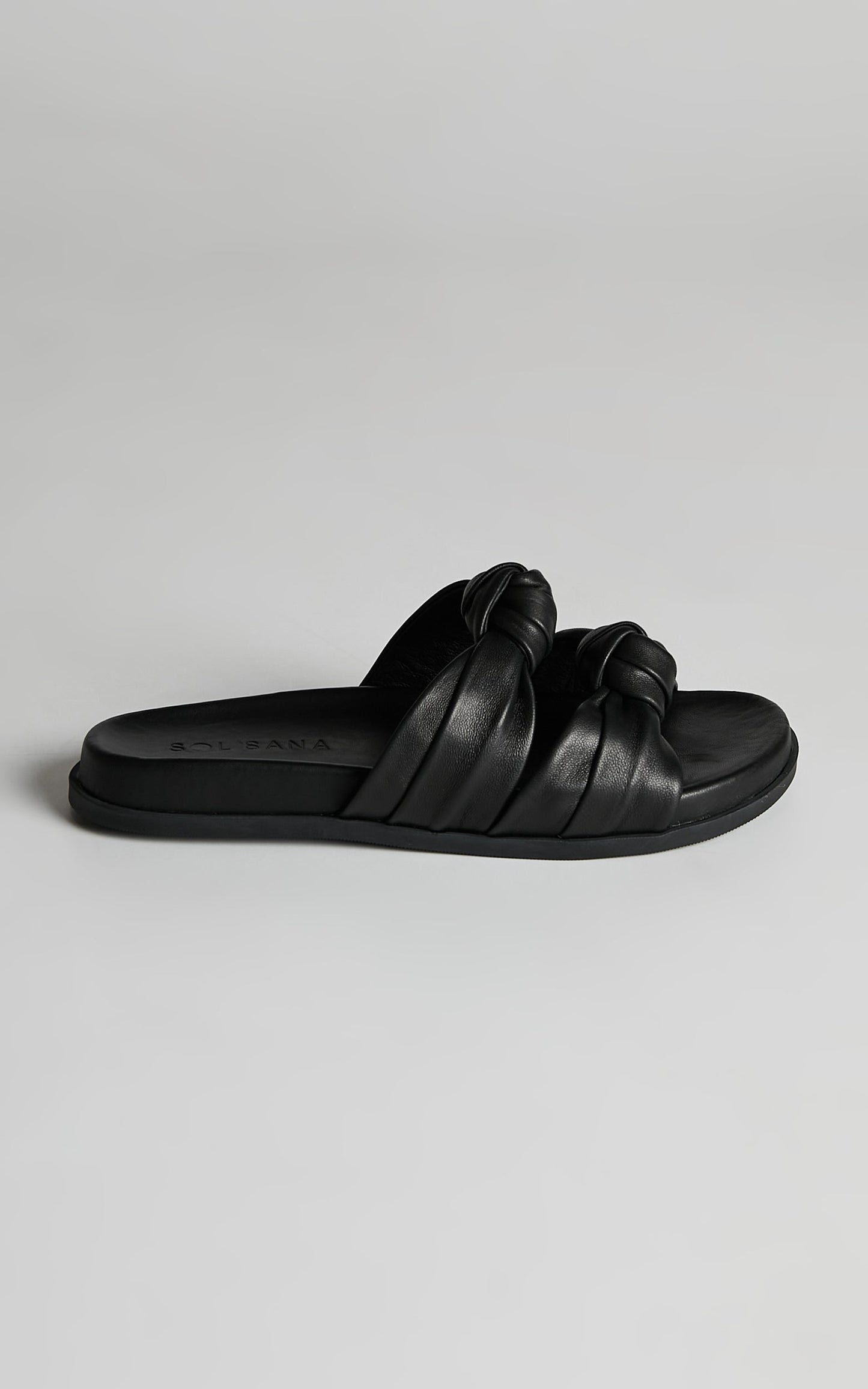 Sol Sana - Memphis Slides in Black