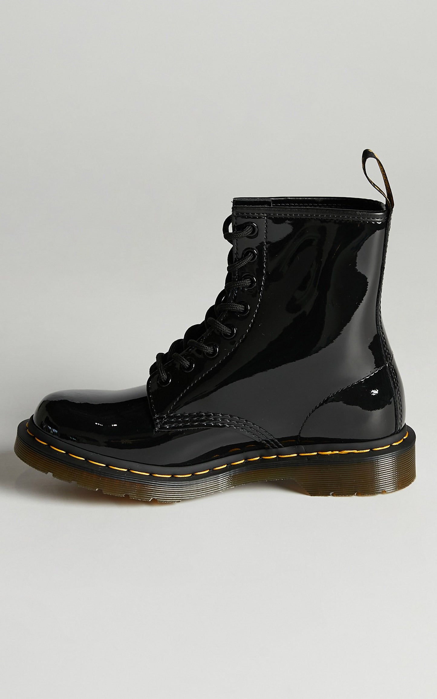 Dr. Martens - 1460 W 8 Eye Boot in Black Patent Lamper