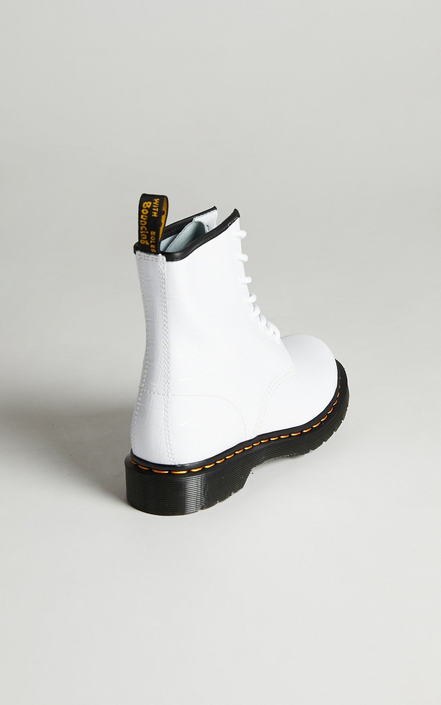 Dr. Martens - 1460 W 8 Eye Boot in White Patent Lamper Croc Emboss