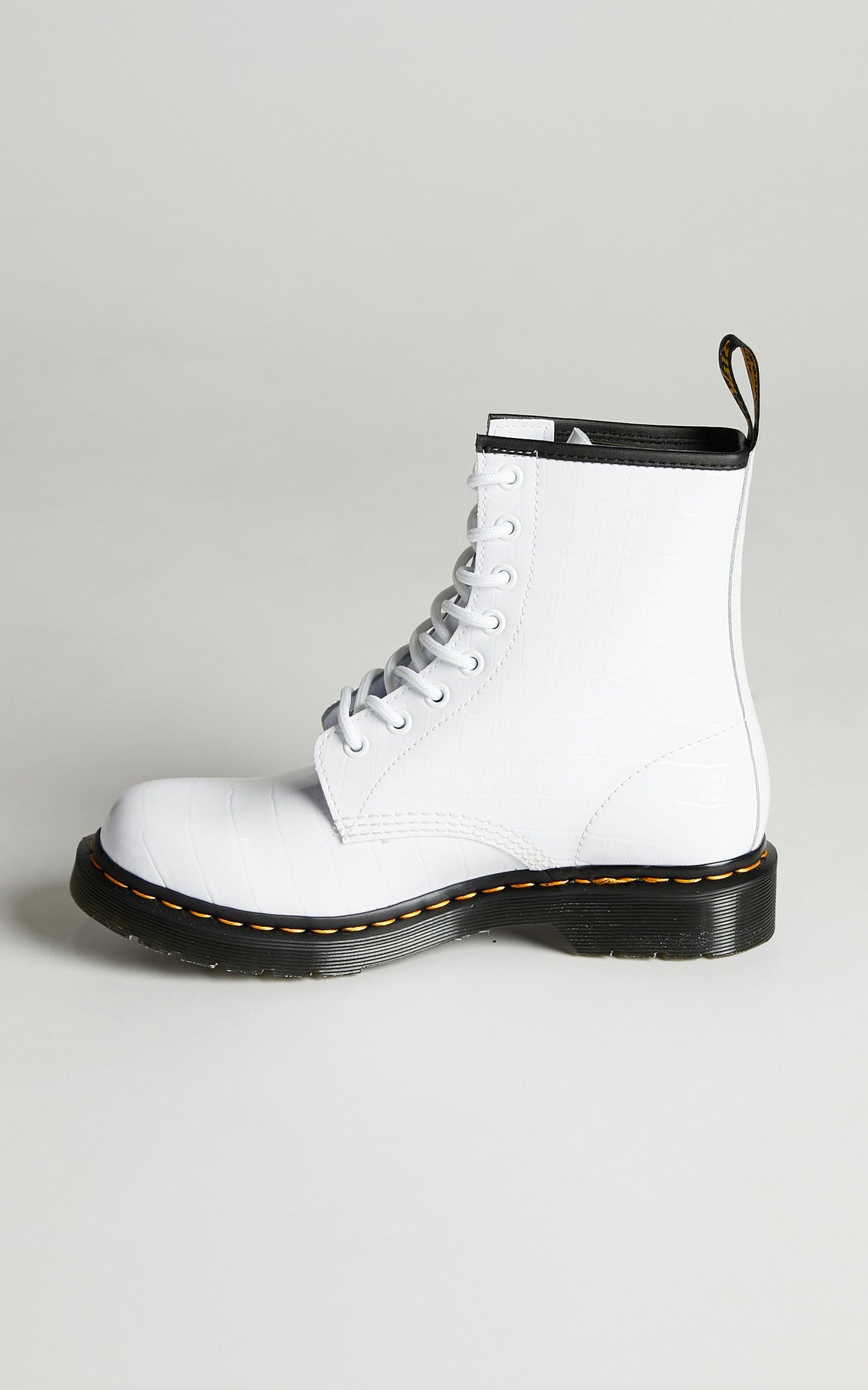 Dr. Martens - 1460 W 8 Eye Boot in White Patent Lamper Croc Emboss