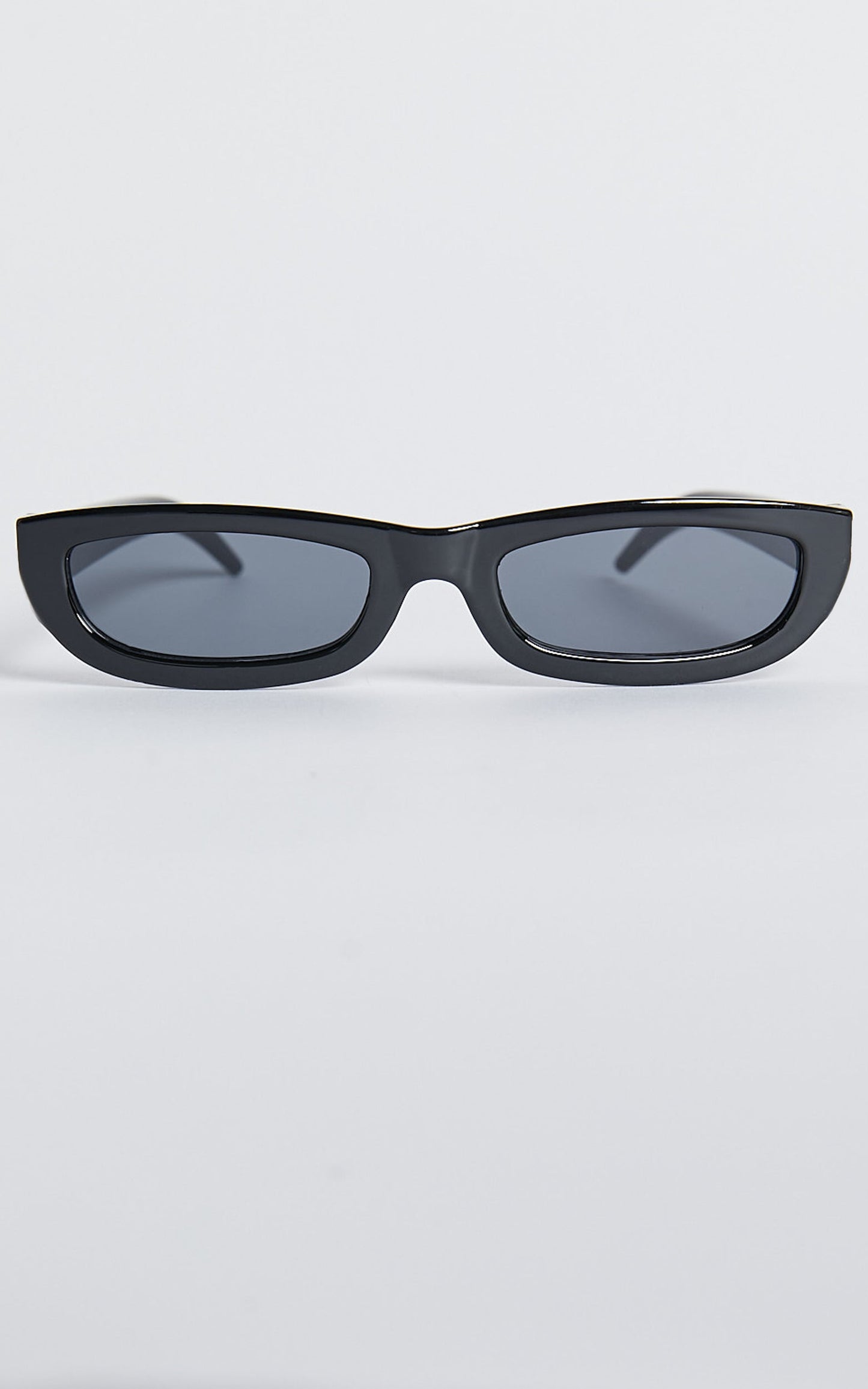 Connor Sunglasses - Thin Rectangle Sunglasses in Black