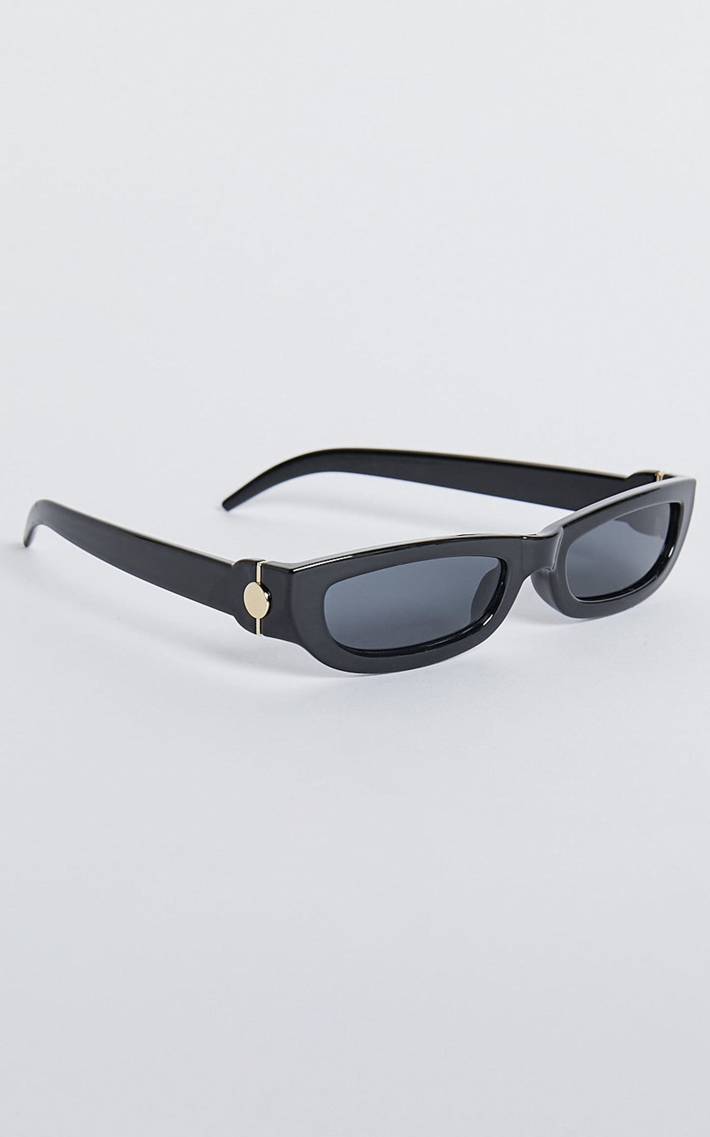 Connor Sunglasses - Thin Rectangle Sunglasses in Black