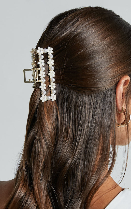 Mayflower Pearl Hair Clip in White