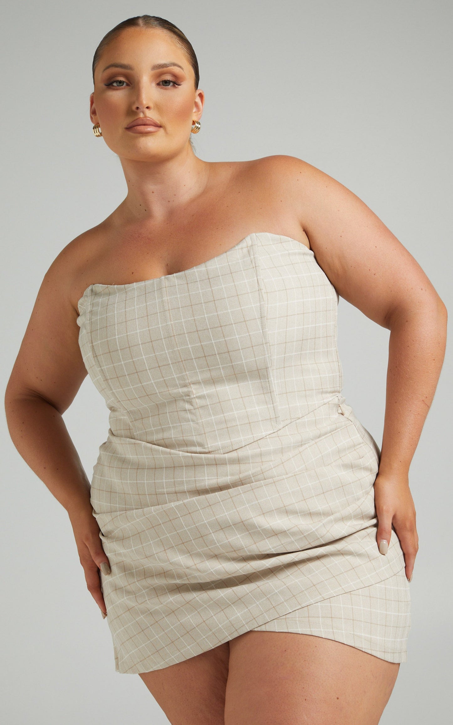 Maddiline Mini Skirt - Wrap Skirt in Sand Check