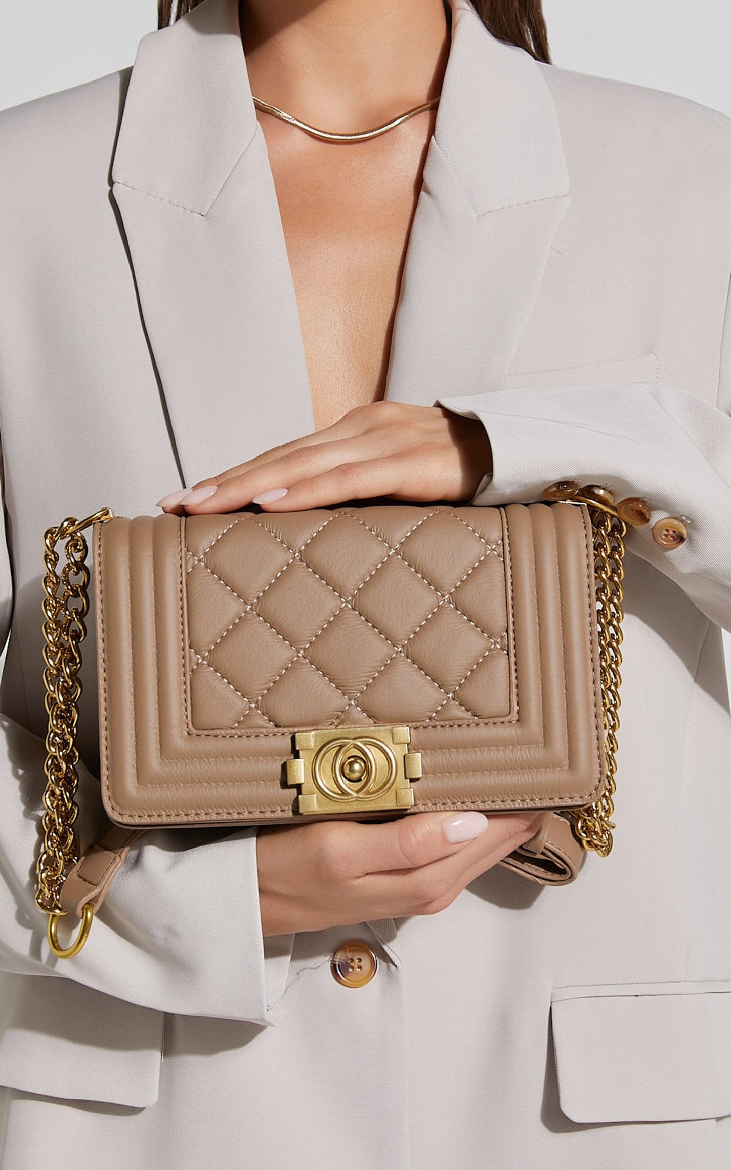 Hamptons Quilted Cross Body Bag in Taupe