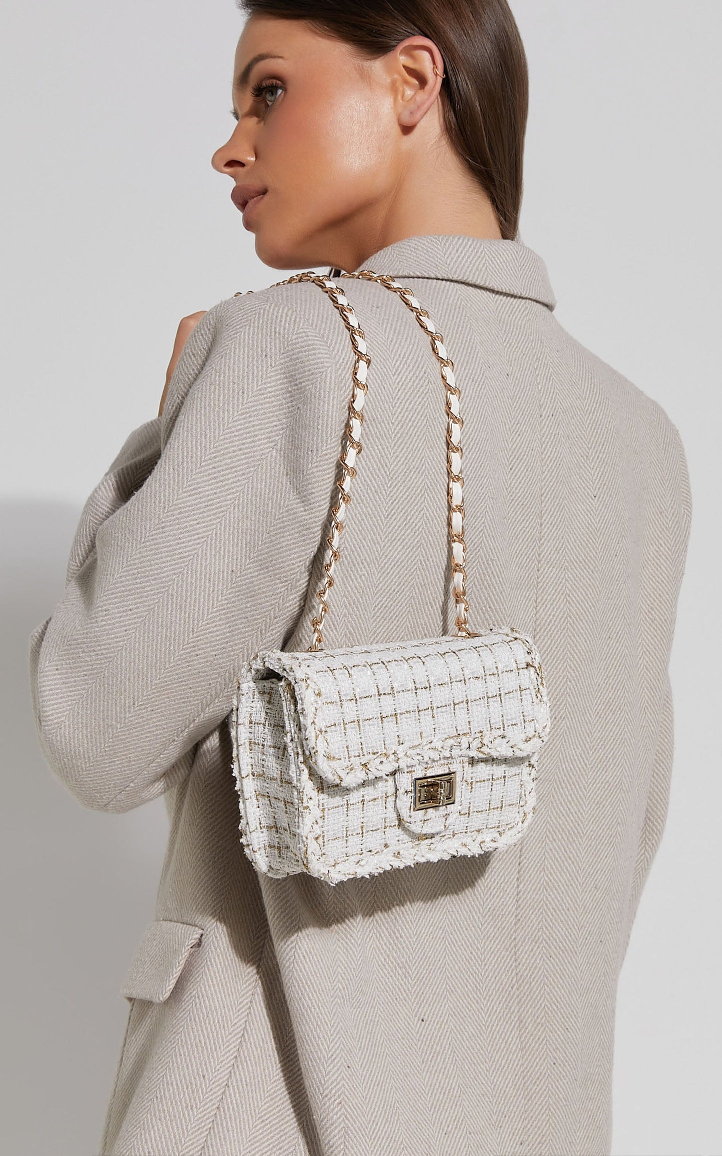 Marseille Boucle Handbag With Chain Strap in White
