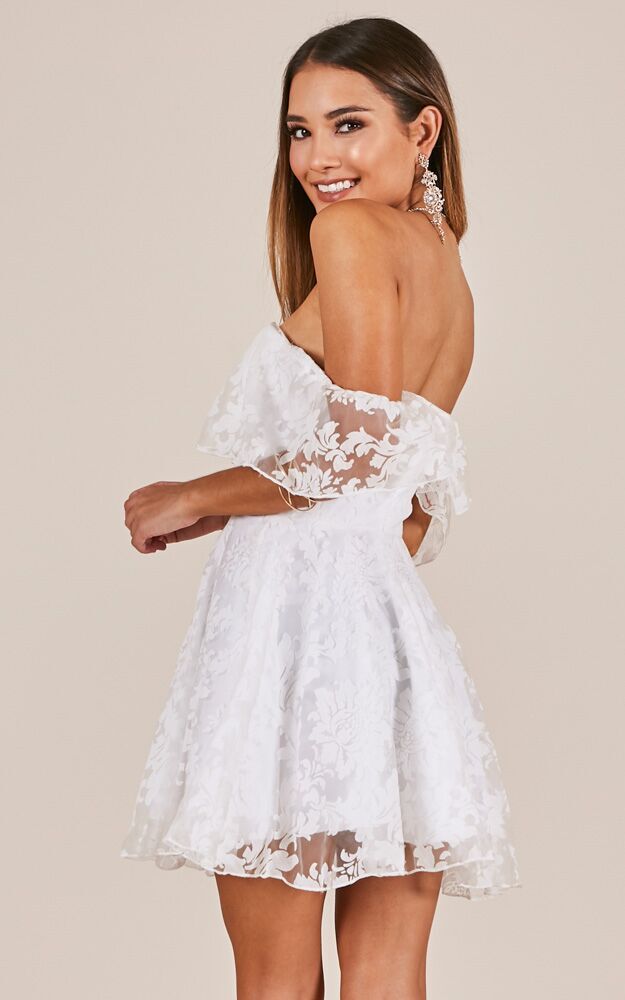 Evening Star Dress In White