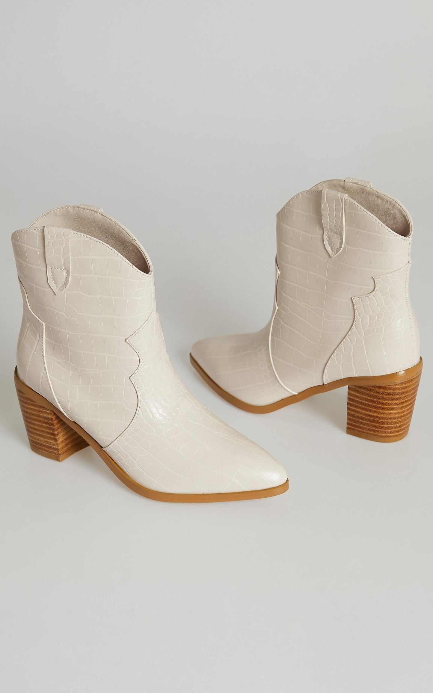 Billini - Nirvana Boots in Milk Croc