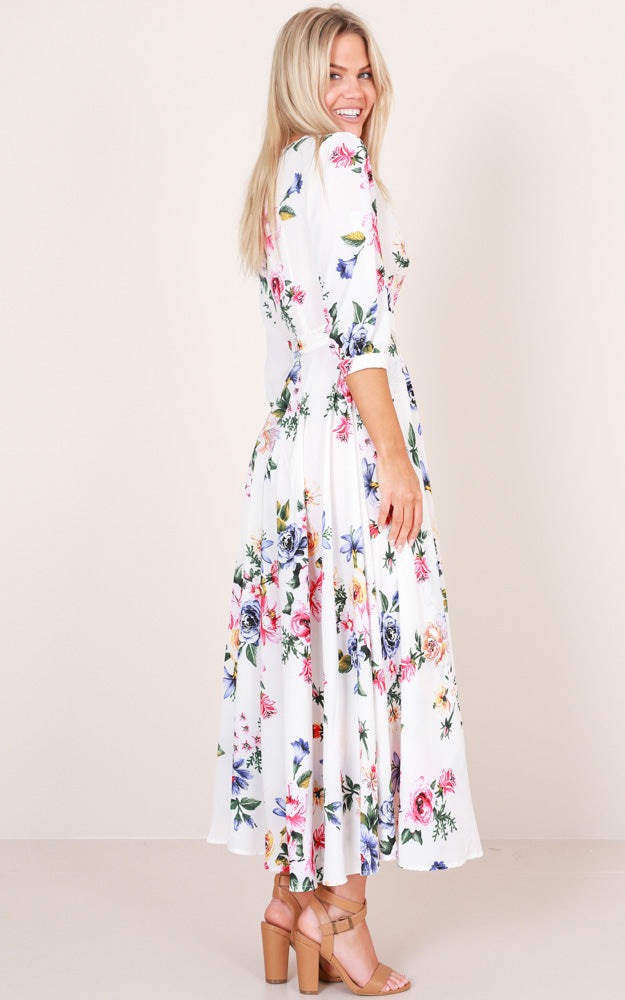 Retro Romance Maxi Dress In White Floral
