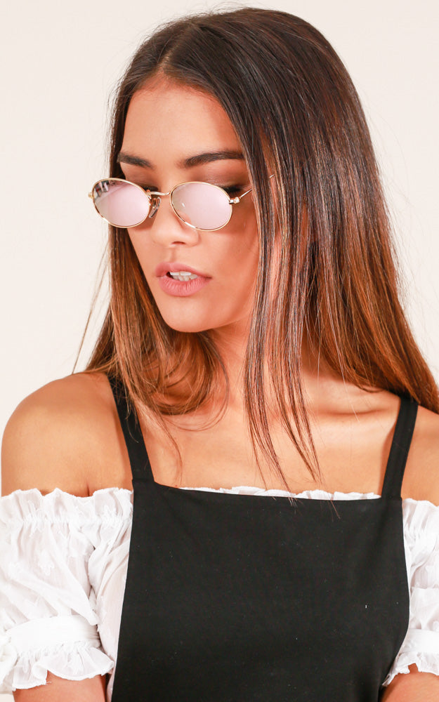Teenage Crime sunglasses in gold