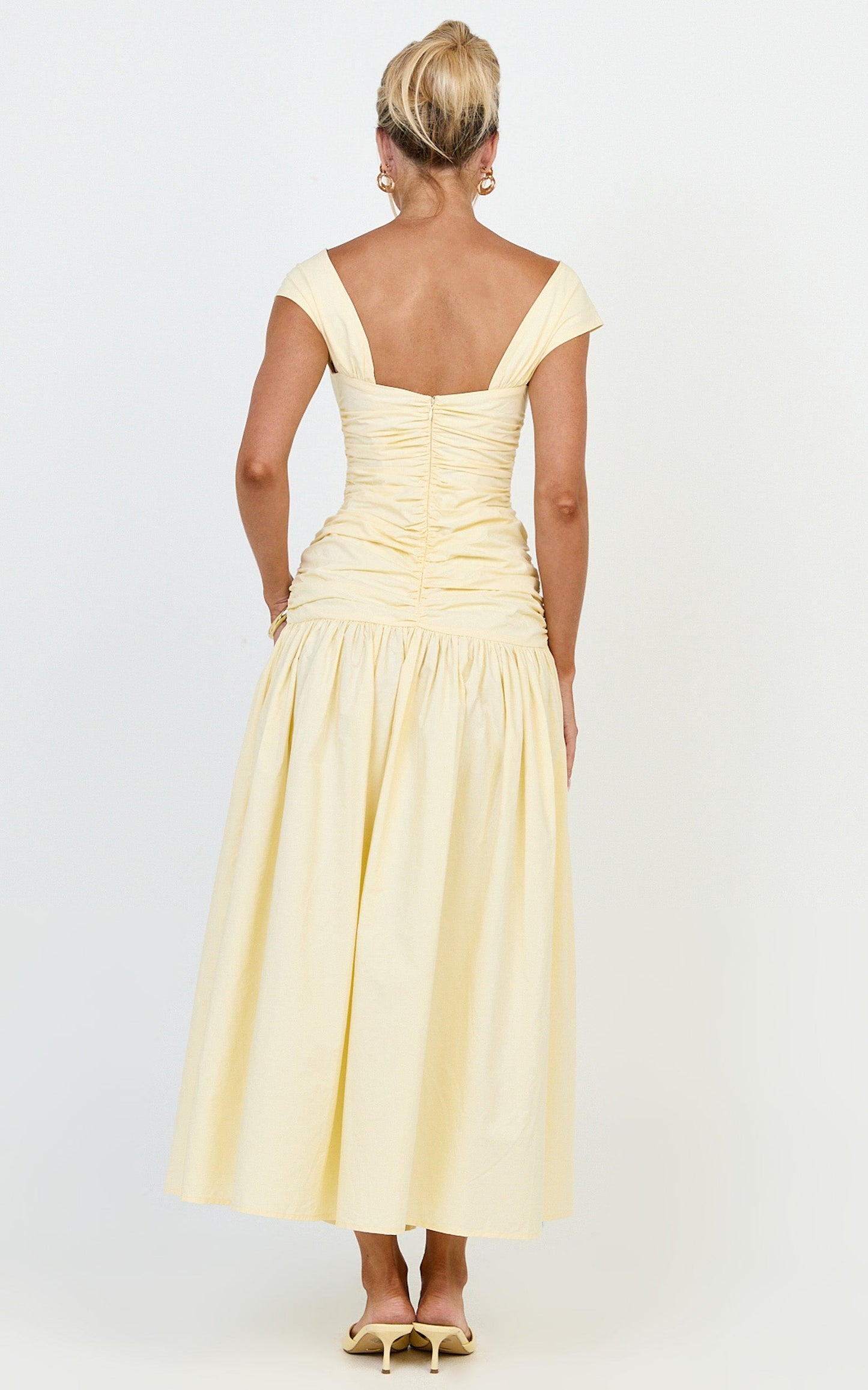 Saphira Maxi Dress - Off Shoulder Plunge Frill Hem Dress in Lemon