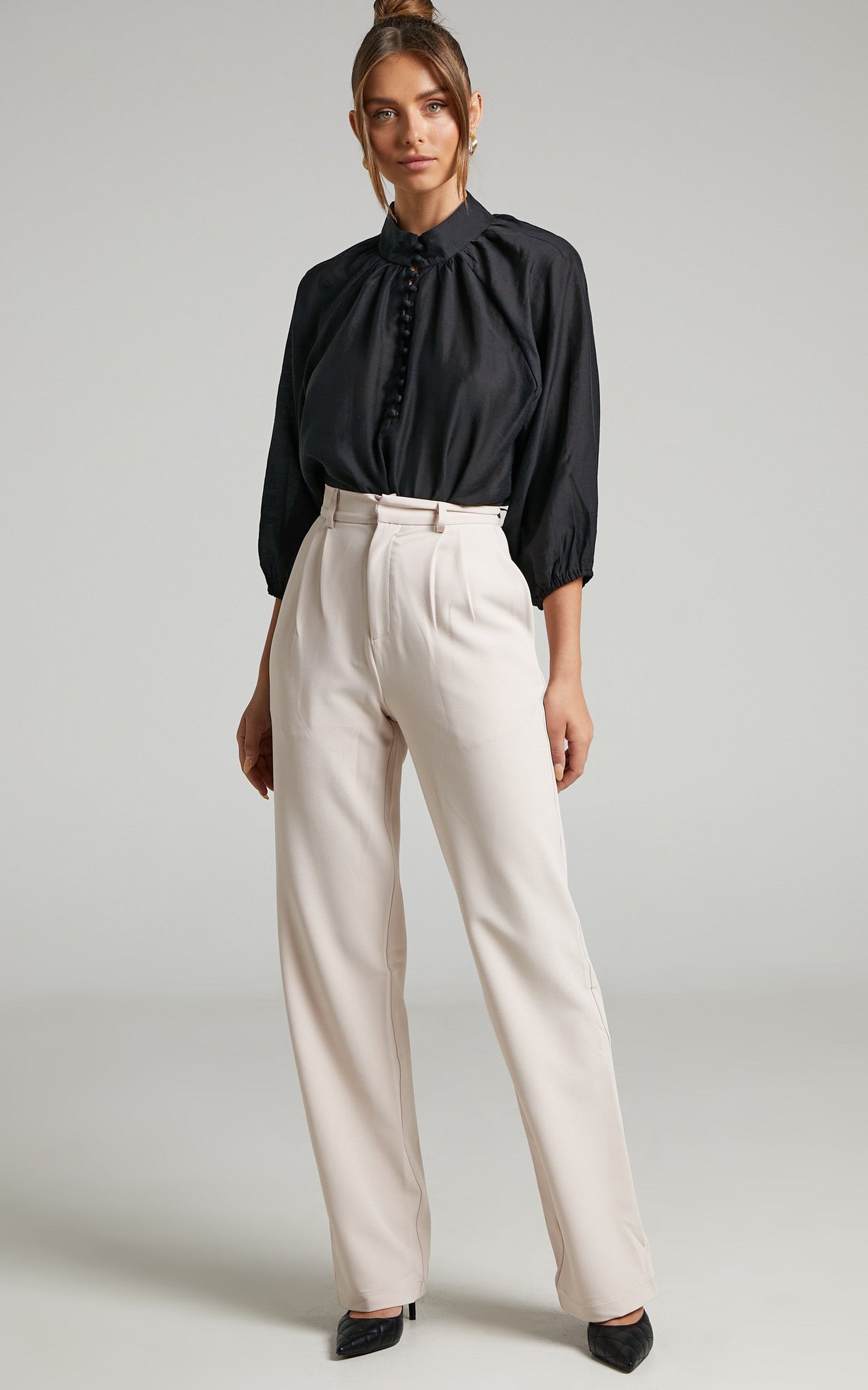 Davena High Waisted Tailored Pants in Sand