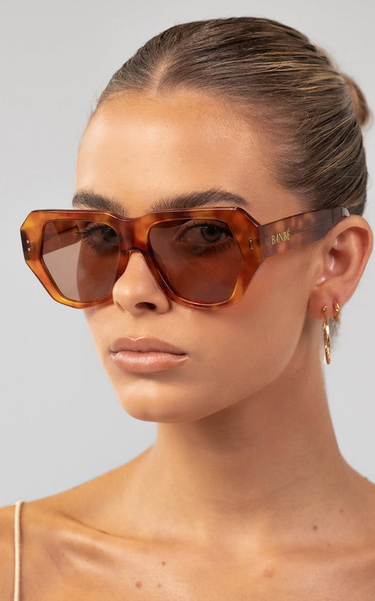 Banbe Eyewear - The Adut in Honey Tort Caramel