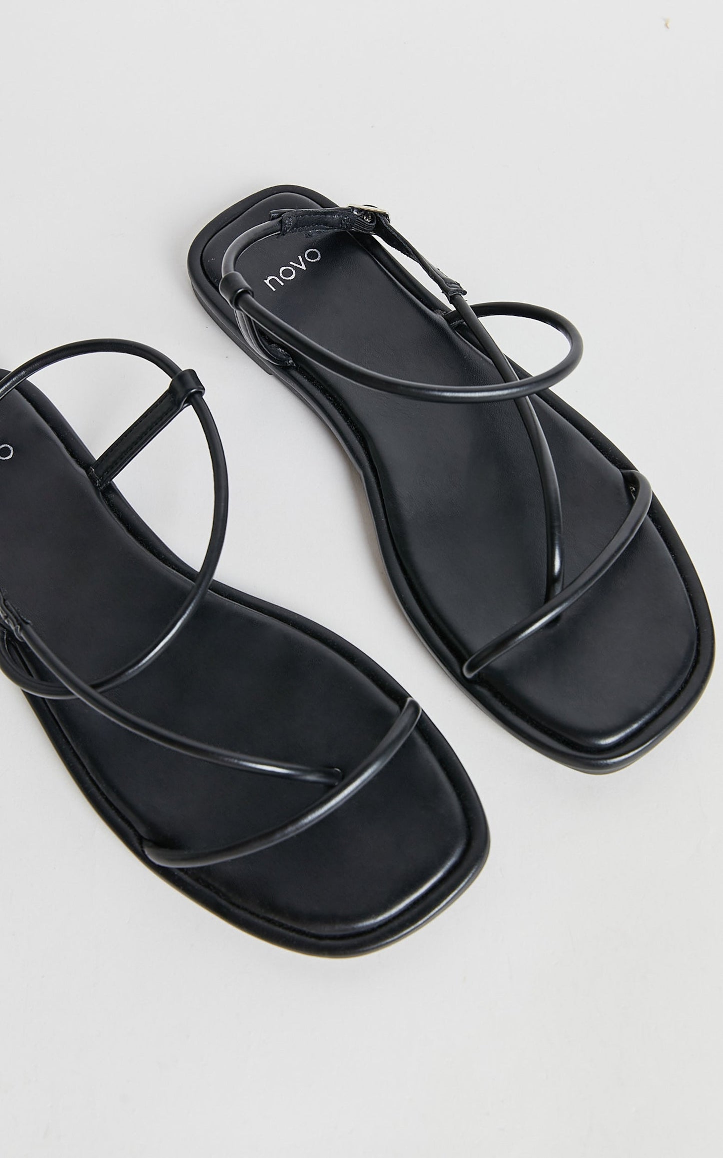 Novo - Reposado Sandal in Black
