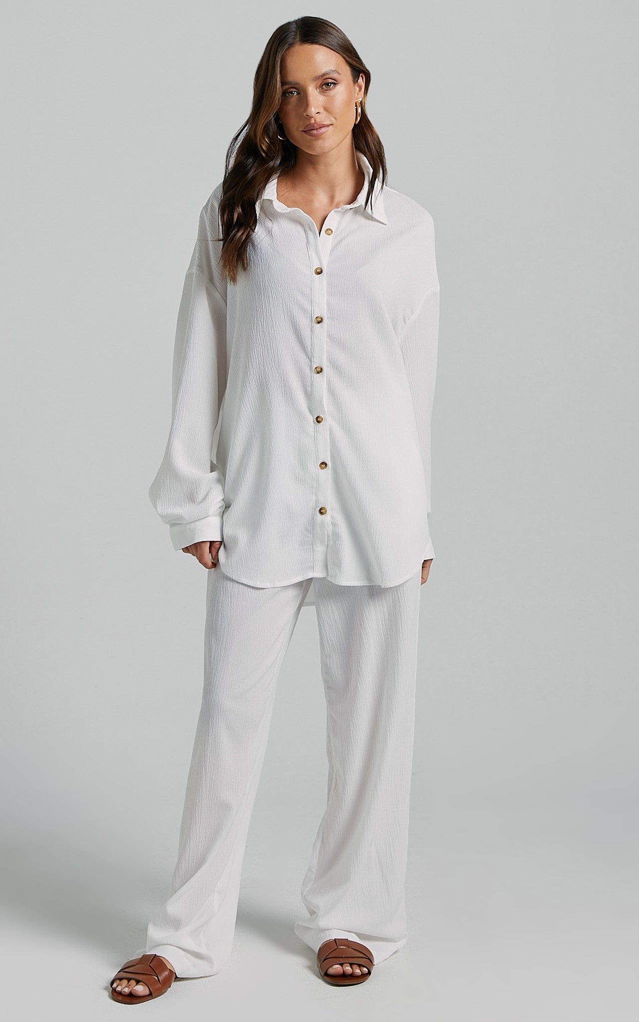 Isabeau Shirt - Relaxed Oversized Shirt in White