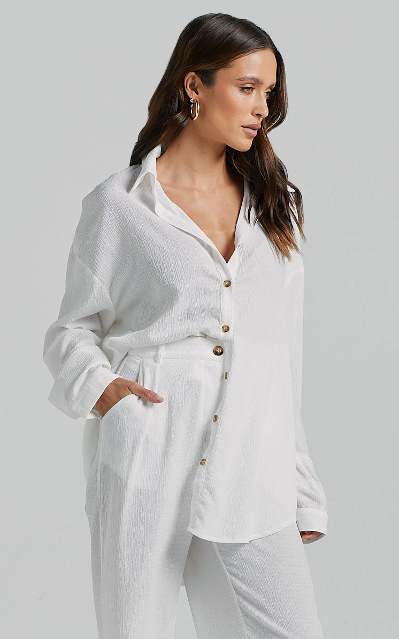 Isabeau Shirt - Relaxed Oversized Shirt in White