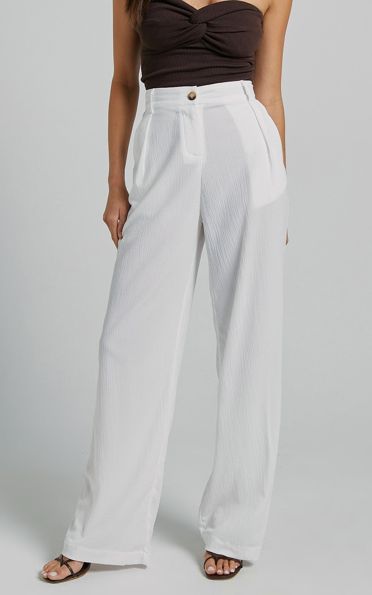 Isabeau Beach Trousers - Mid Rise Crinkle Pleat Relaxed Tailored Pants in White