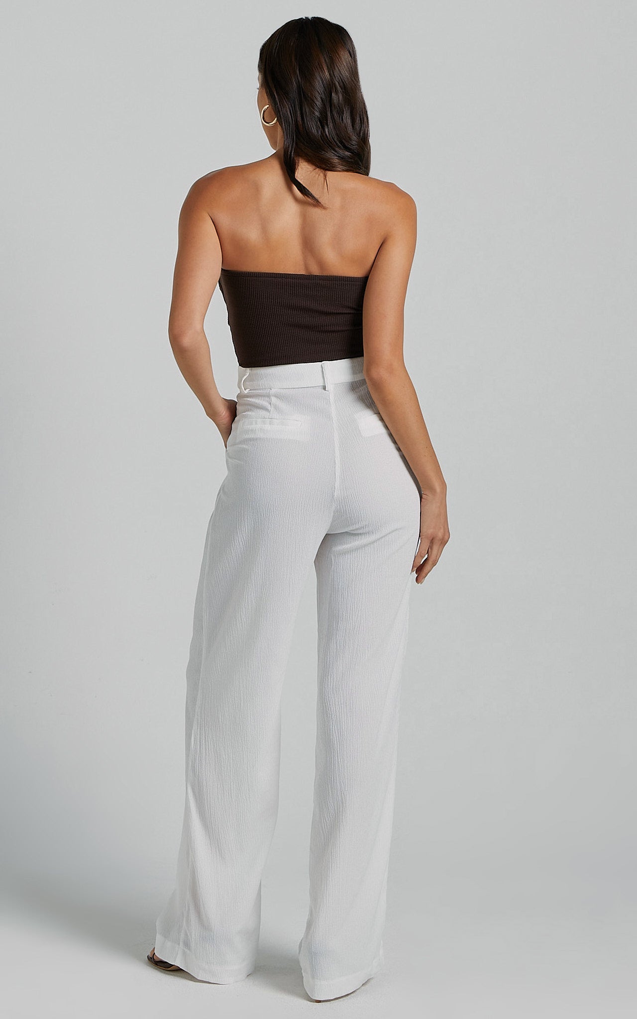 Isabeau Beach Trousers - Mid Rise Crinkle Pleat Relaxed Tailored Pants in White