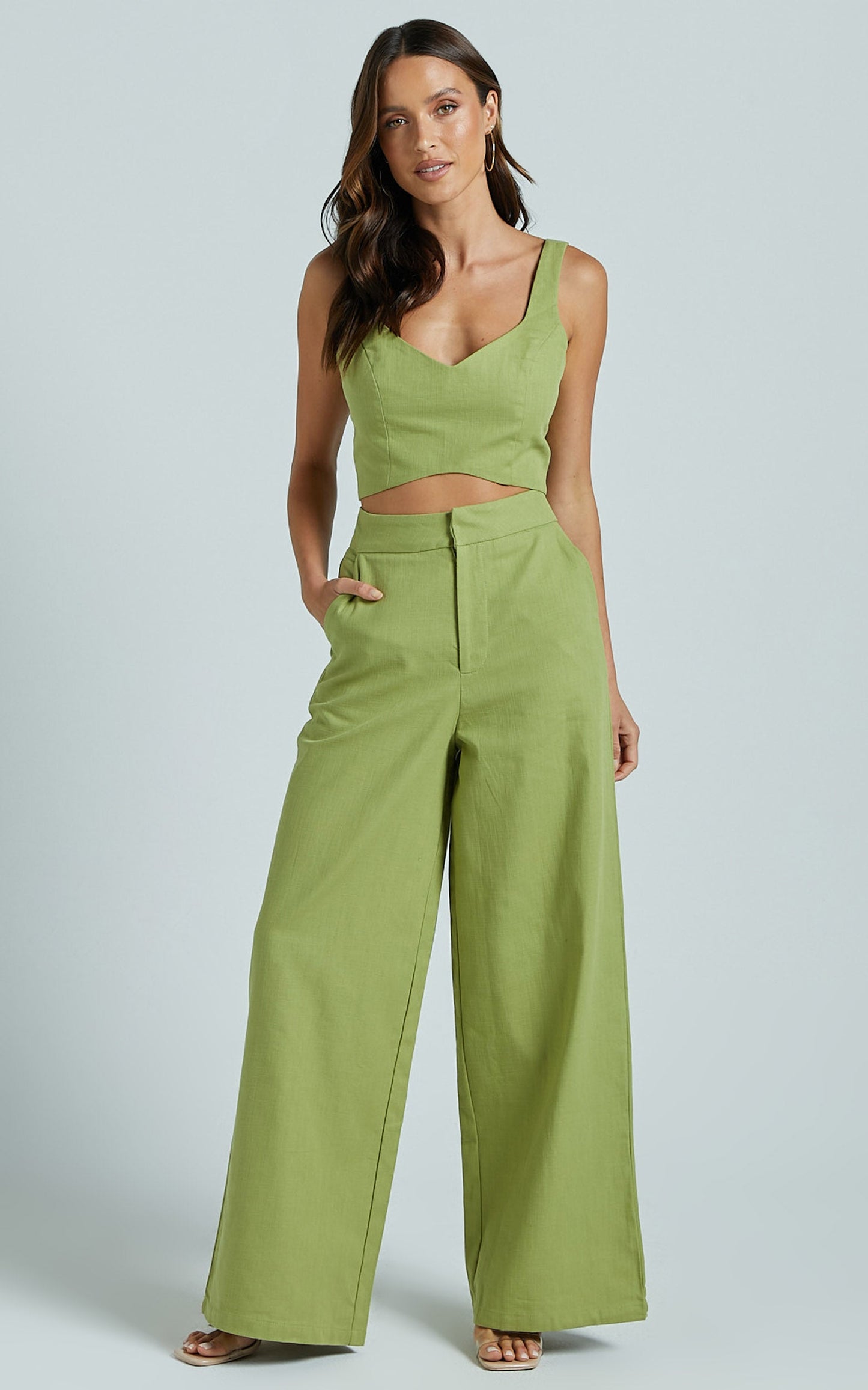 Kiky Two Piece Set - Curve Fitted Crop High Waisted Pant in Celery