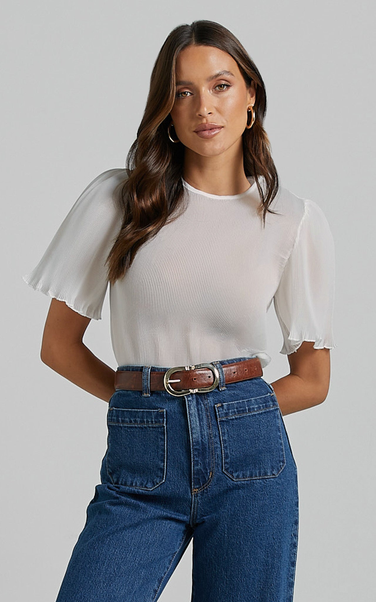 Lennon Top - Scoop Neck Short Sleeve Pleated Top in White