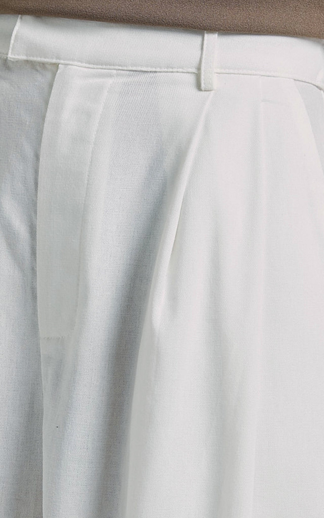 Lyssa Pants - Linen High Waisted Front Pleat Wide Leg Pants in Off White