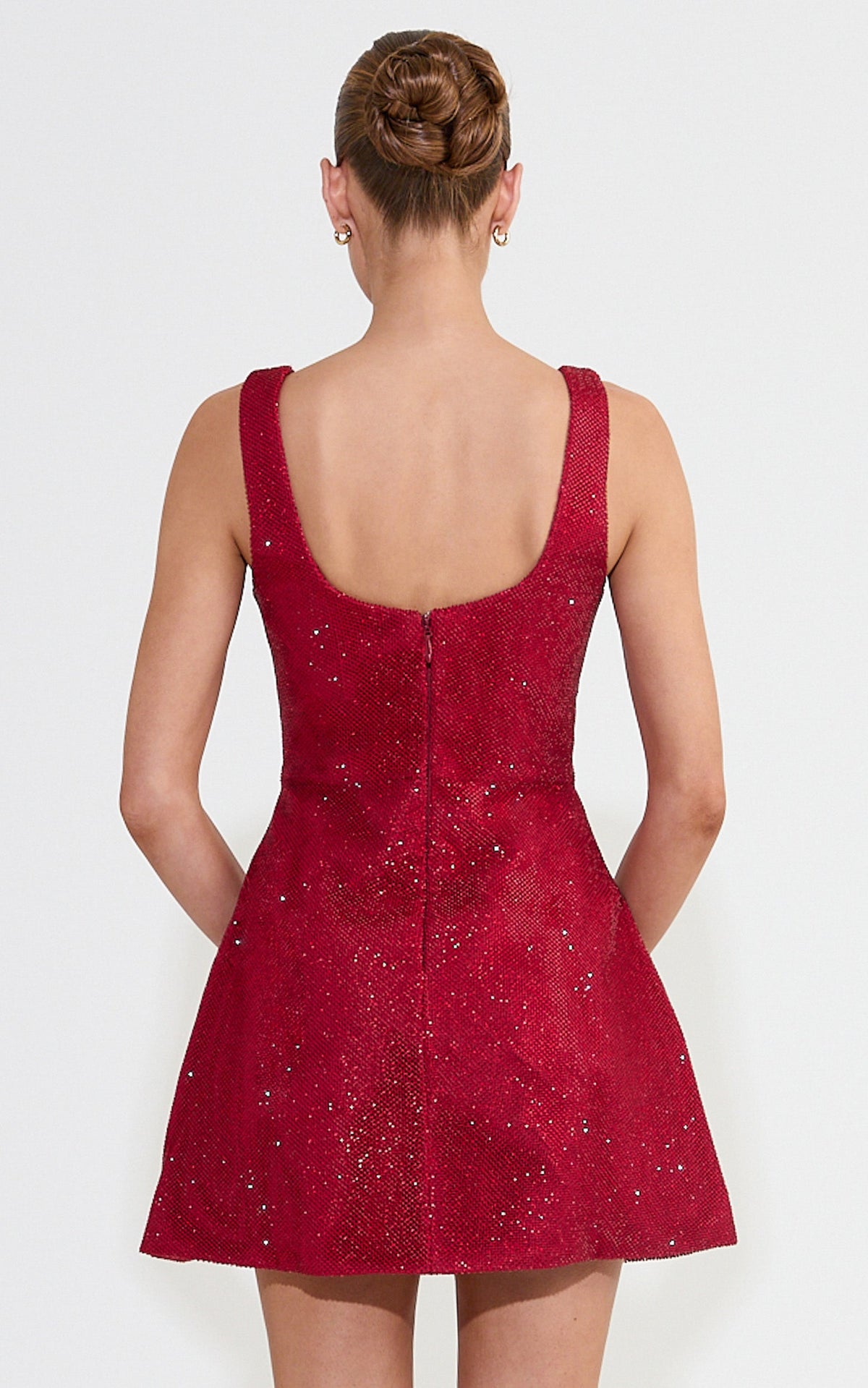 Gaia Minikleid – strukturiertes A-Linien-Kleid mit Diamanten in Rotwein