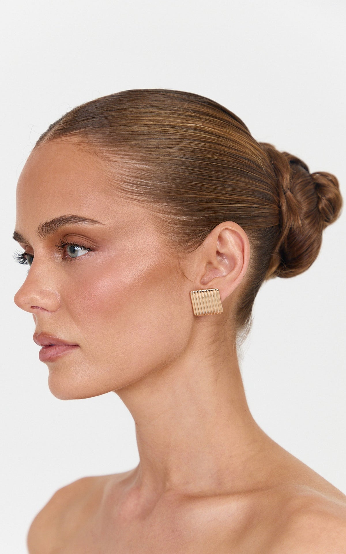 Etta Ohrringe – 2er Pack quadratische Ohrstecker in Gold