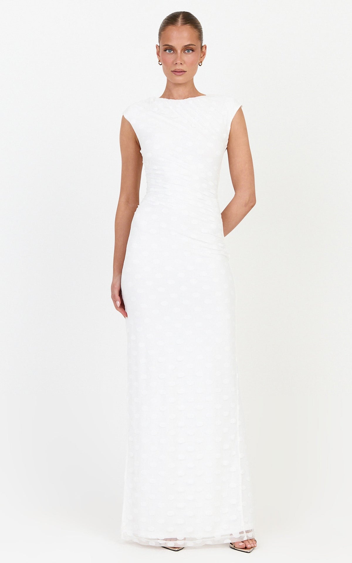 Bessette Maxikleid – Gepunktetes Mesh-Maxikleid in Elfenbein