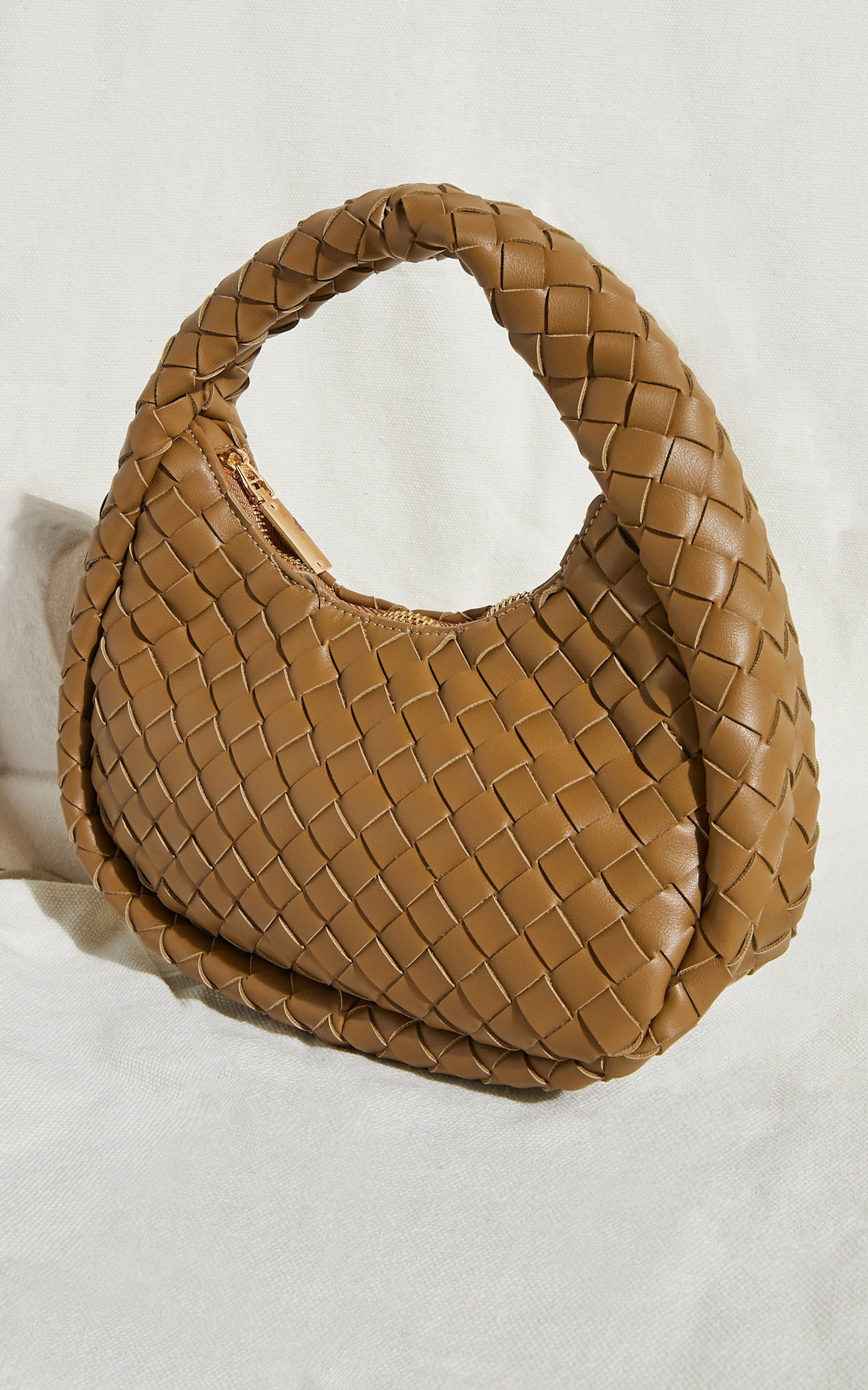 Cairo Bag - Quilted Shoulder Bag in Brown