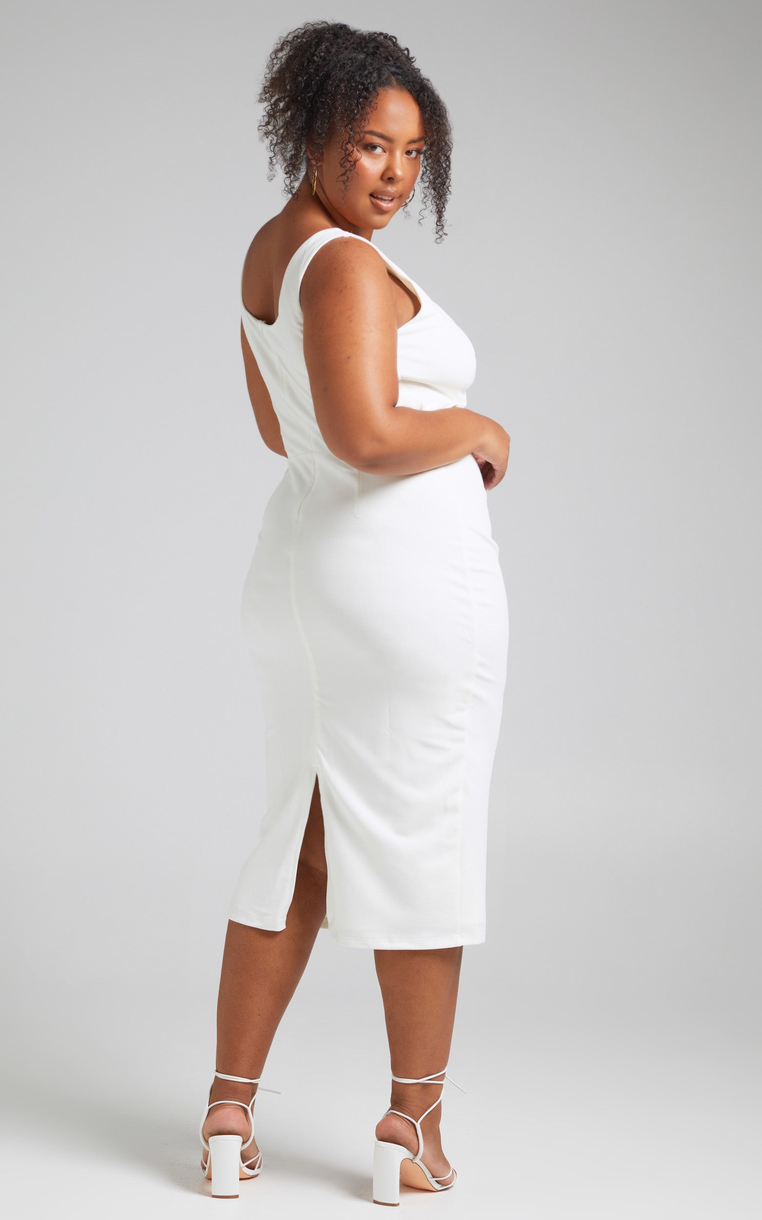 Coyote Twist Detail Midi Dress in White
