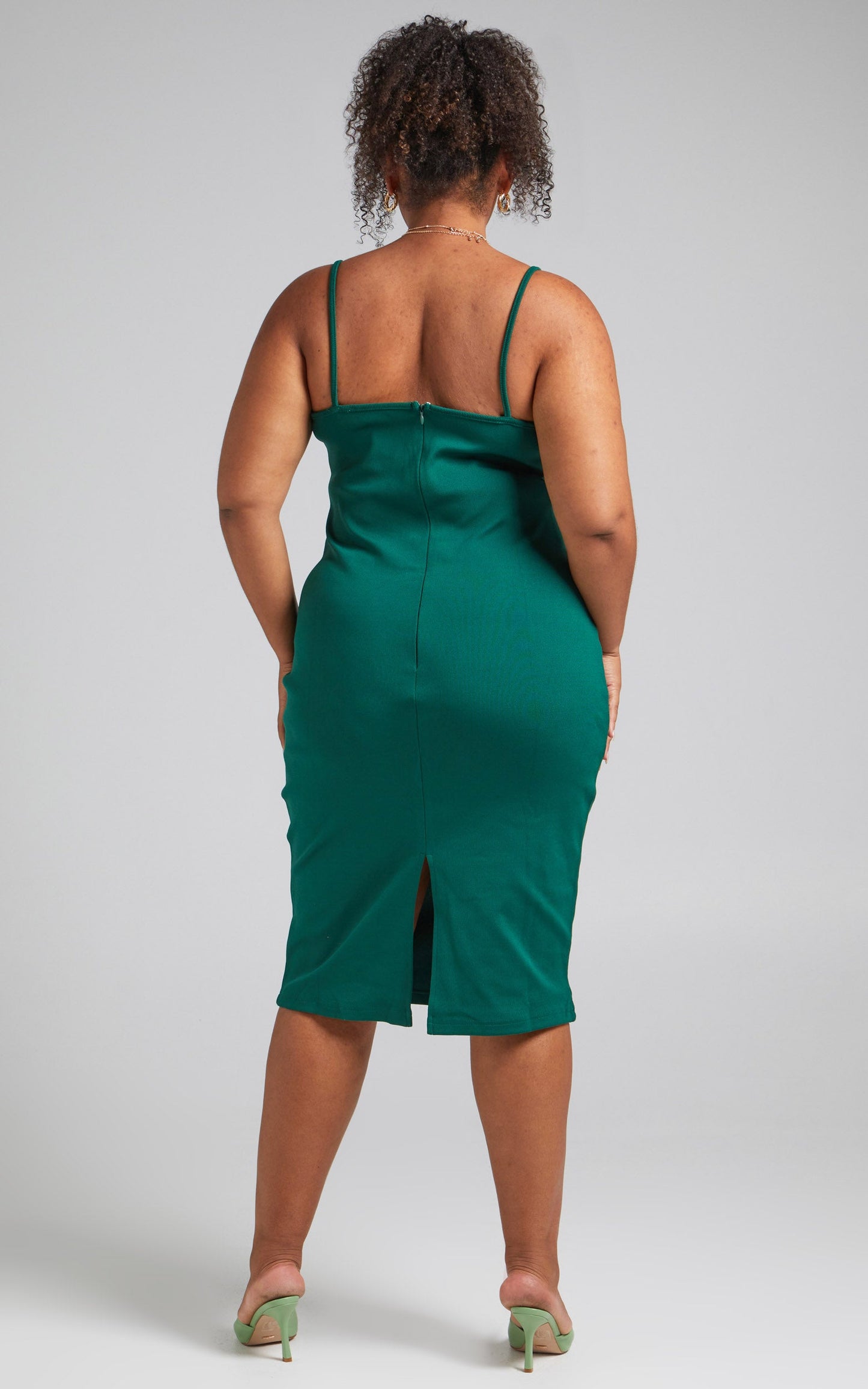 Larah Midi Dress - Bodycon Sweetheart Neckline Dress in Emerald