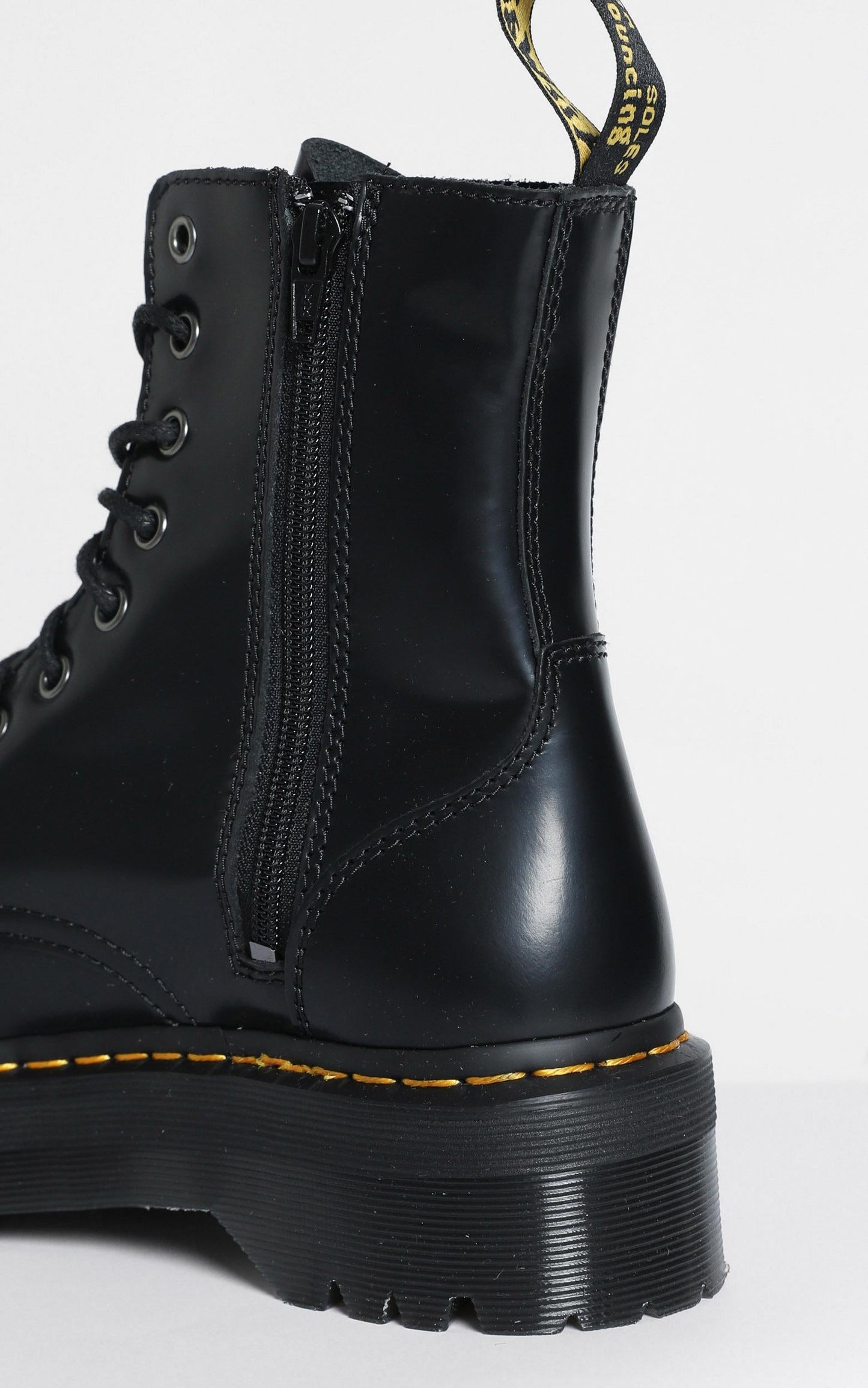 Dr. Martens - Jadon 8 Eye Boot in Black Polished Smooth