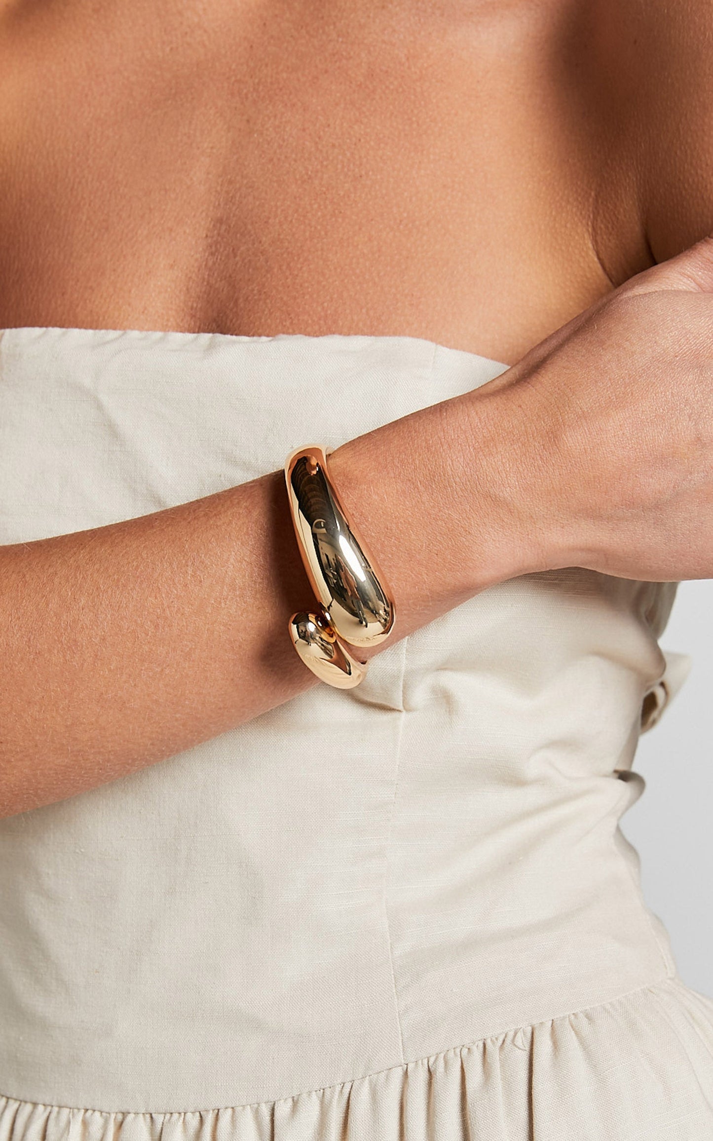 Cherryl Bracelet in Gold