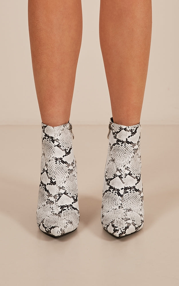 Therapy - Alloy Boots In Snake