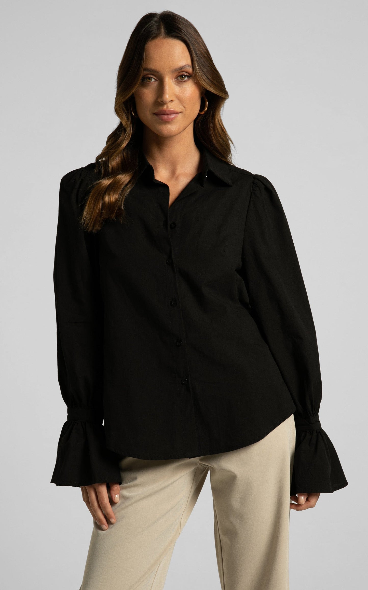 Riggie Shirt - Button Up Flared Sleeve Cotton Shirt in Black