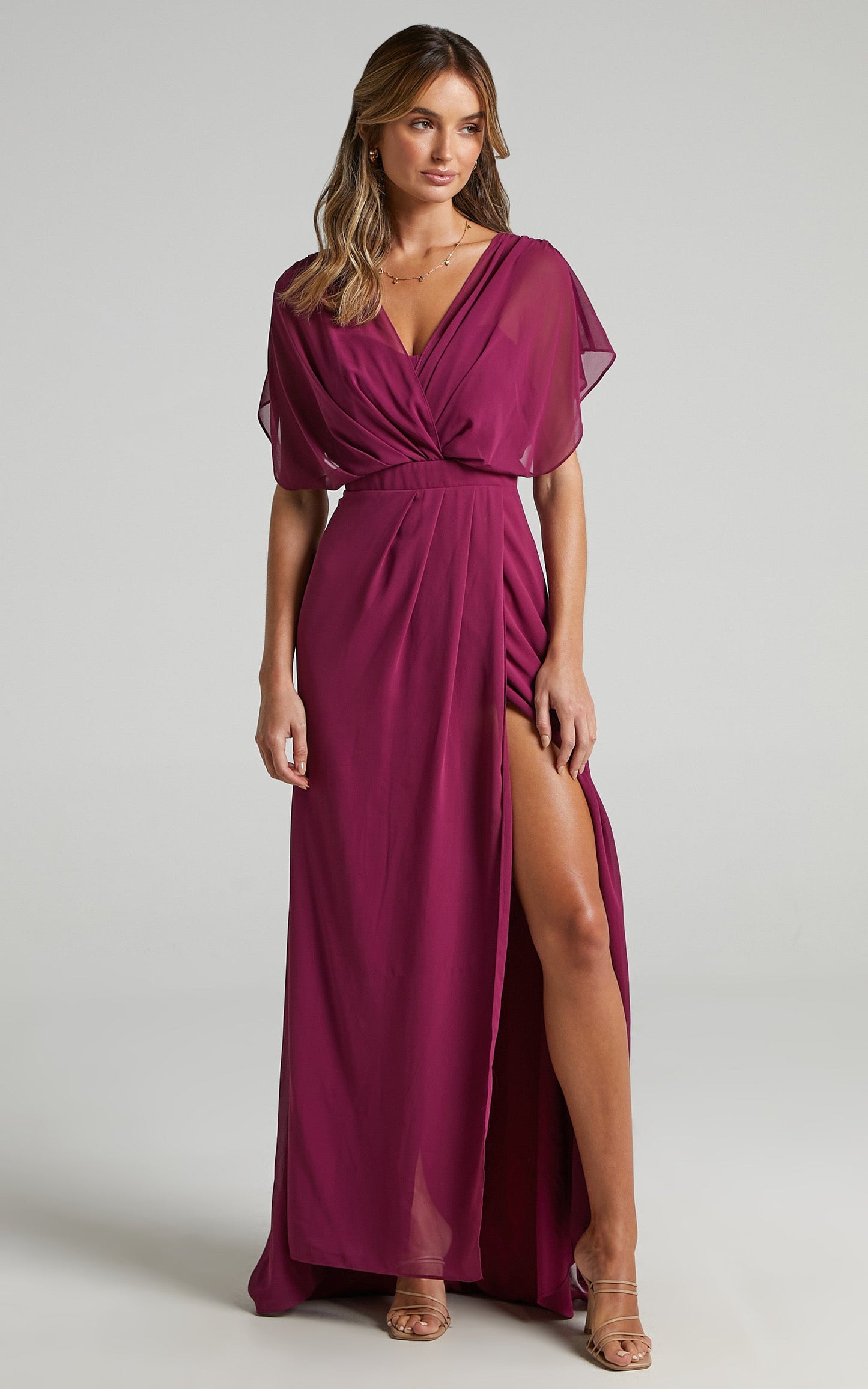Lovers Gaze Dress in Mulberry